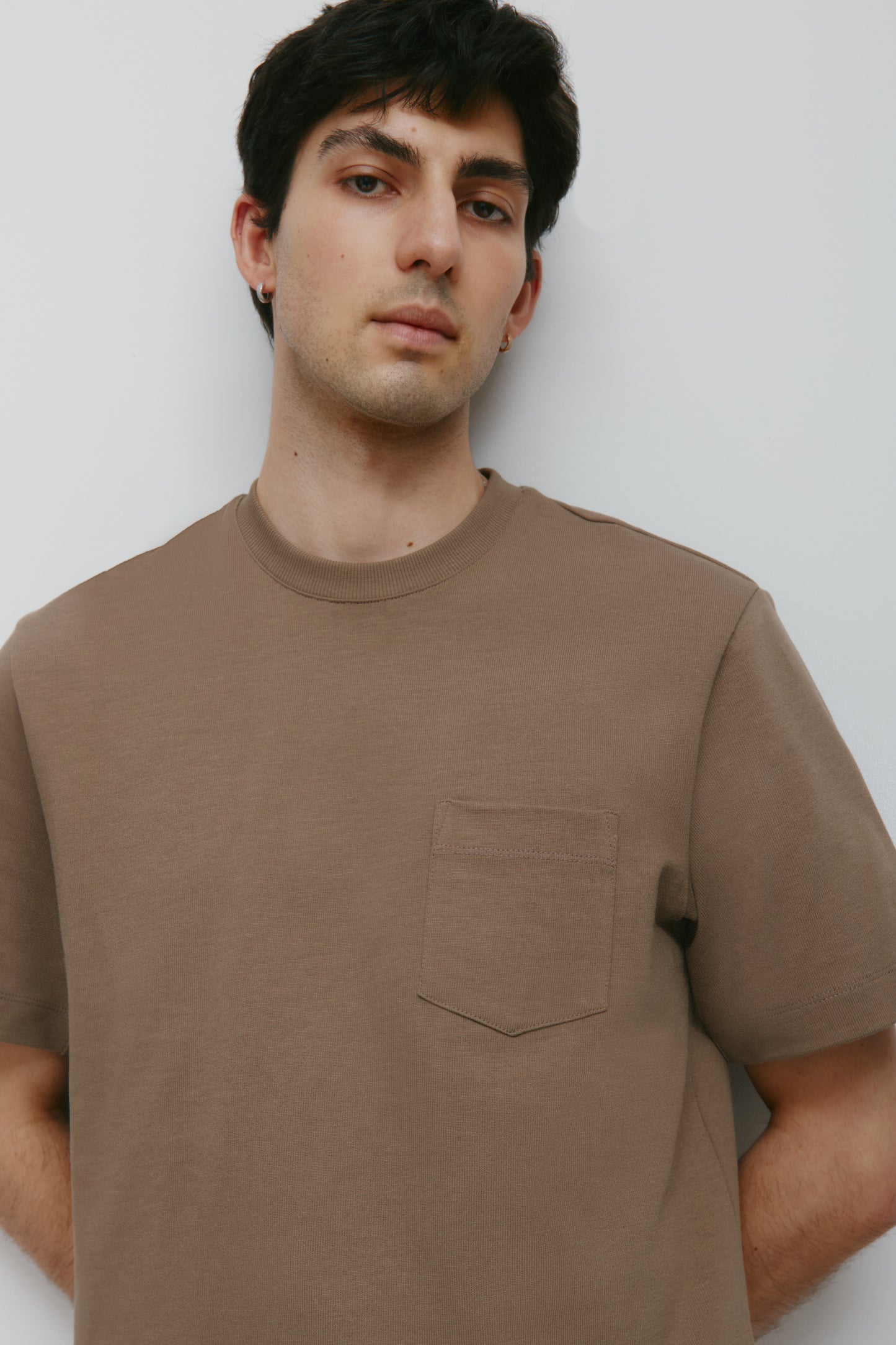 Men's Slub Pocket Tee in Taupe