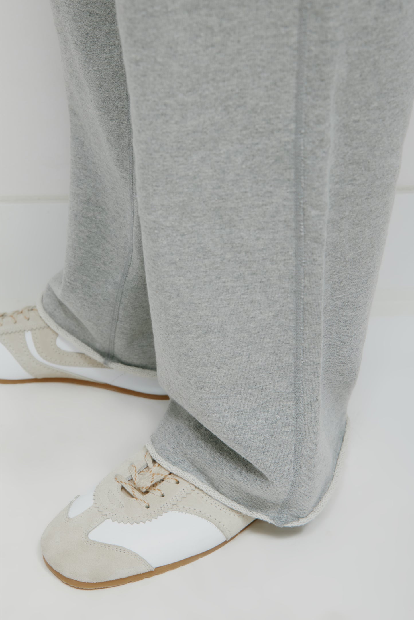 Men's Asr Cut-off Sweatpant in Heather Grey