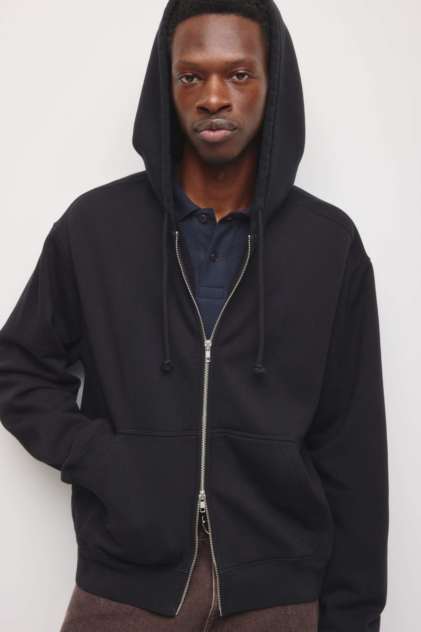 Men's Essential Short Full Zip Hoodie in Black