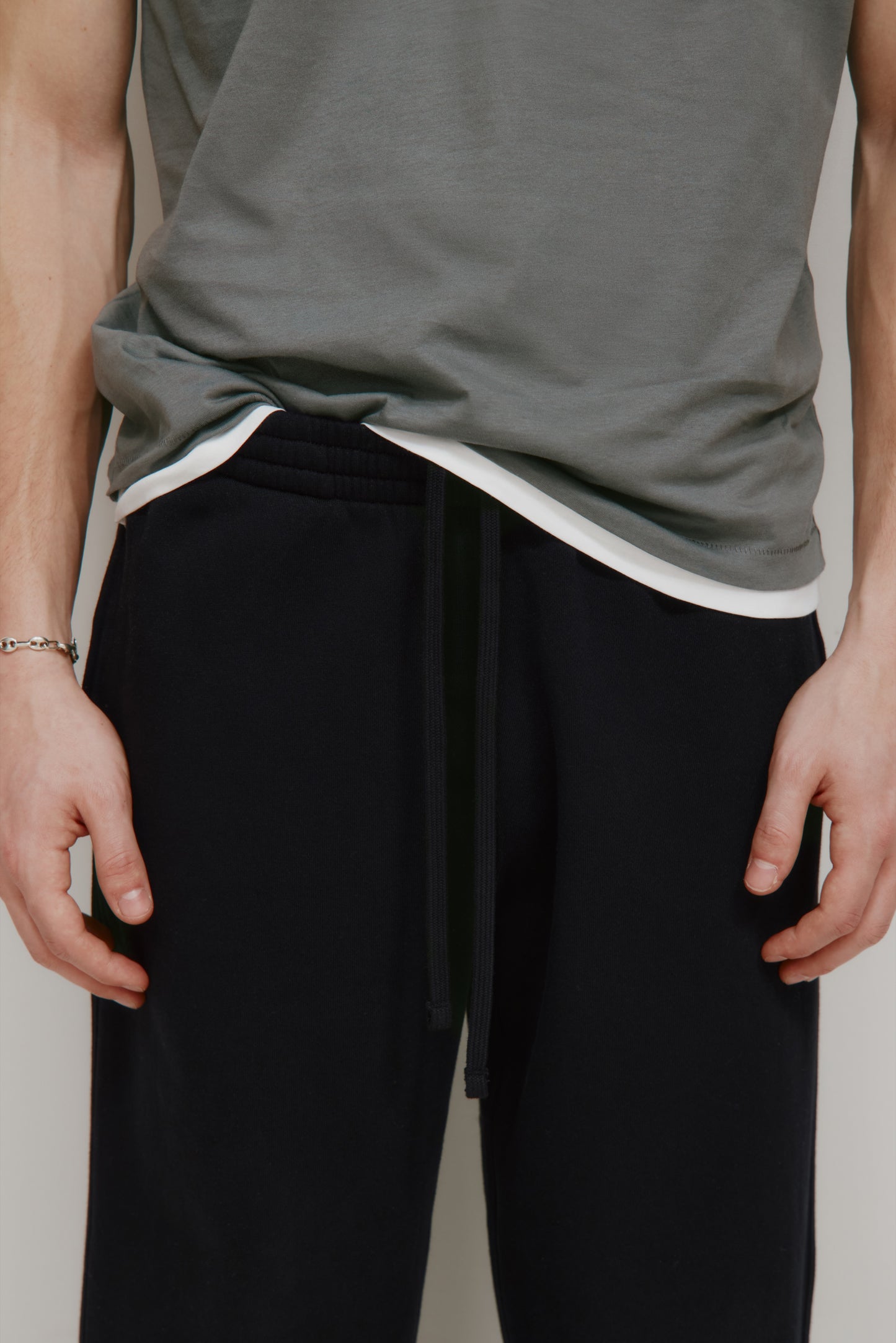 Men's Essential Sweatpant in Black