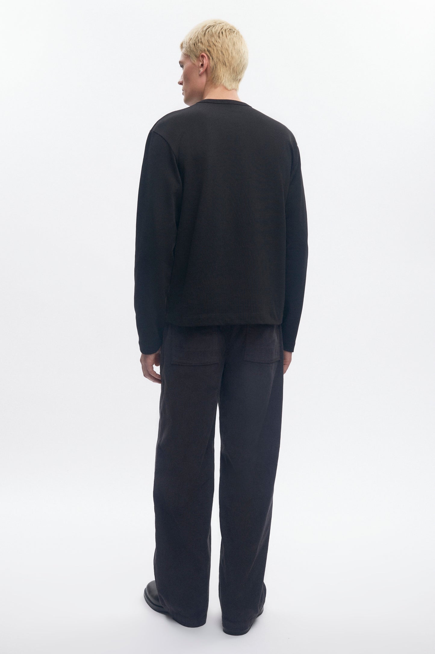 Men's Box Slub Longsleeve in Black