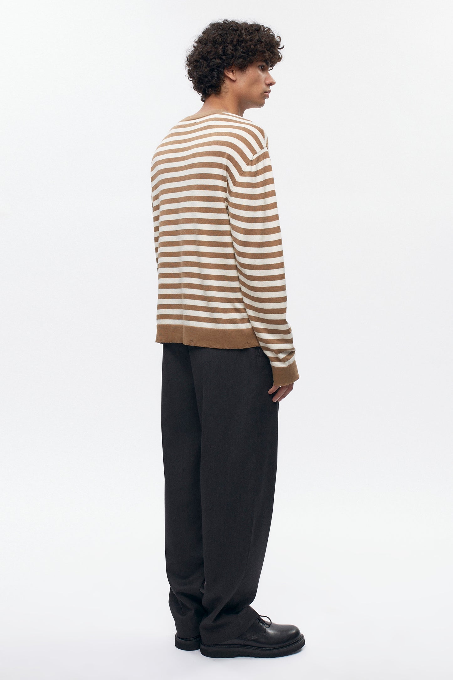 Men's Lightweight Crewneck Sweater in Otter/Marshmallow