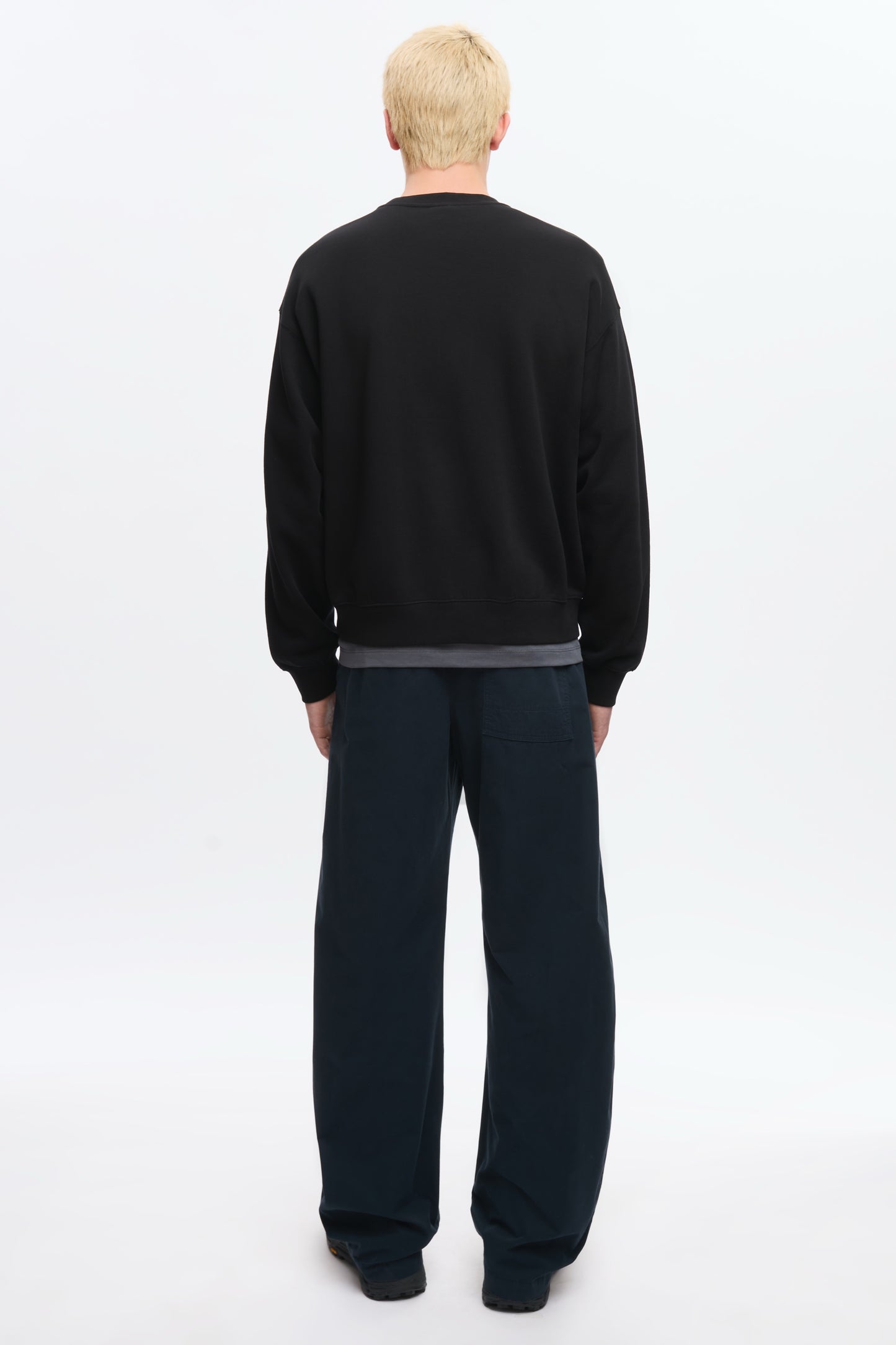 Men's Essential Sweatshirt in Black