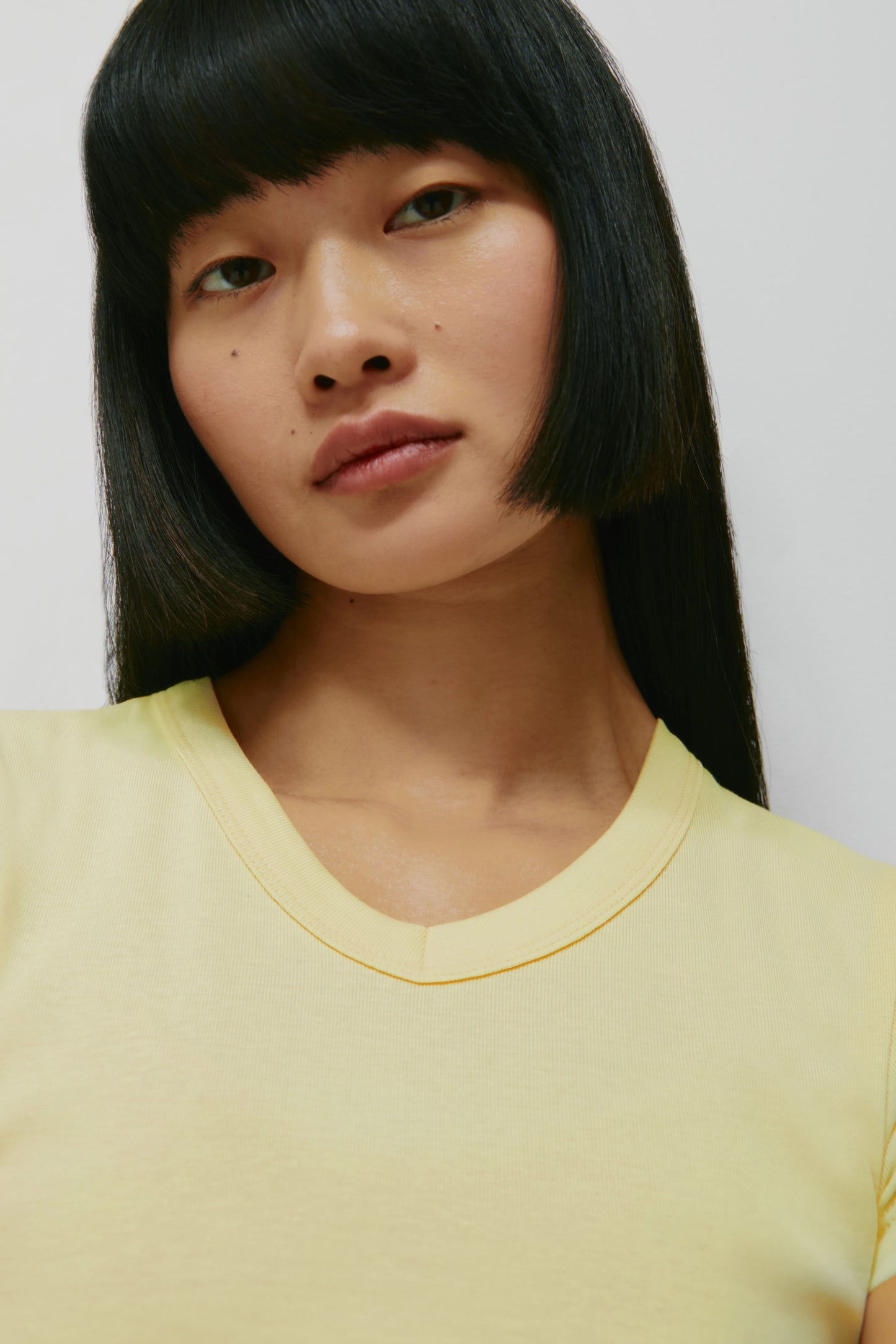 Women's High V-neck Tee in Sorbet