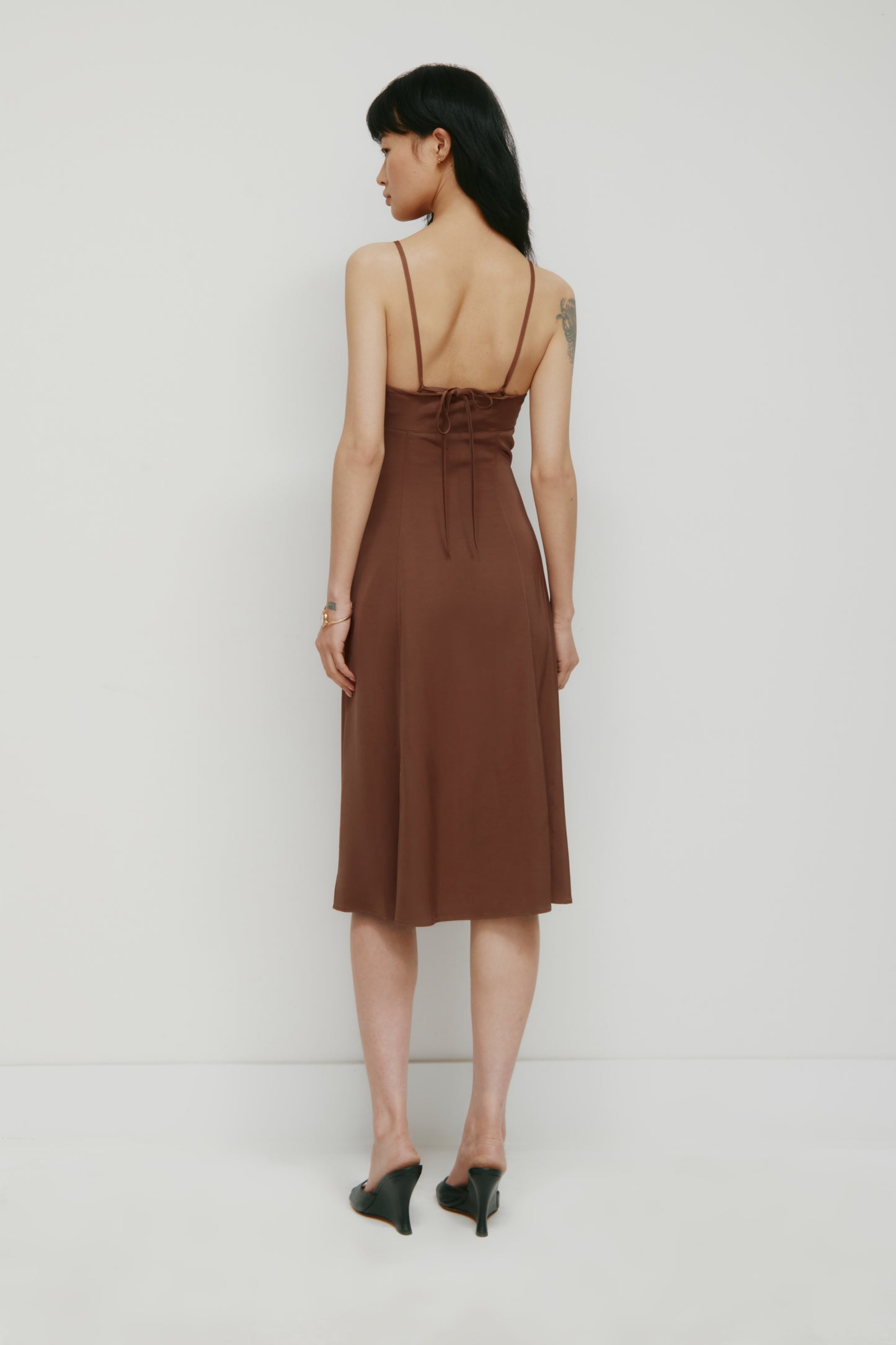Women's Layali Halter Midi Dress in Cappuccino