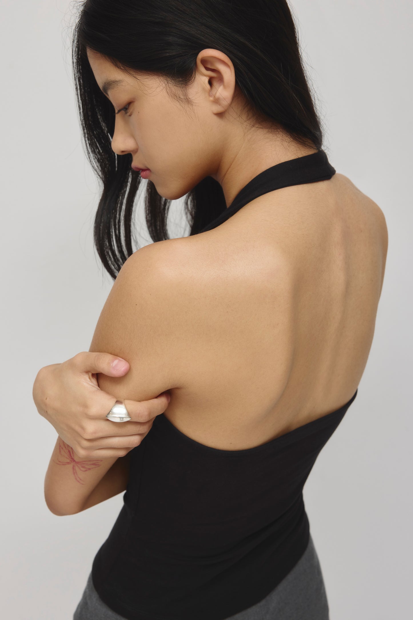 Women's Layn Infinity Halter in Black