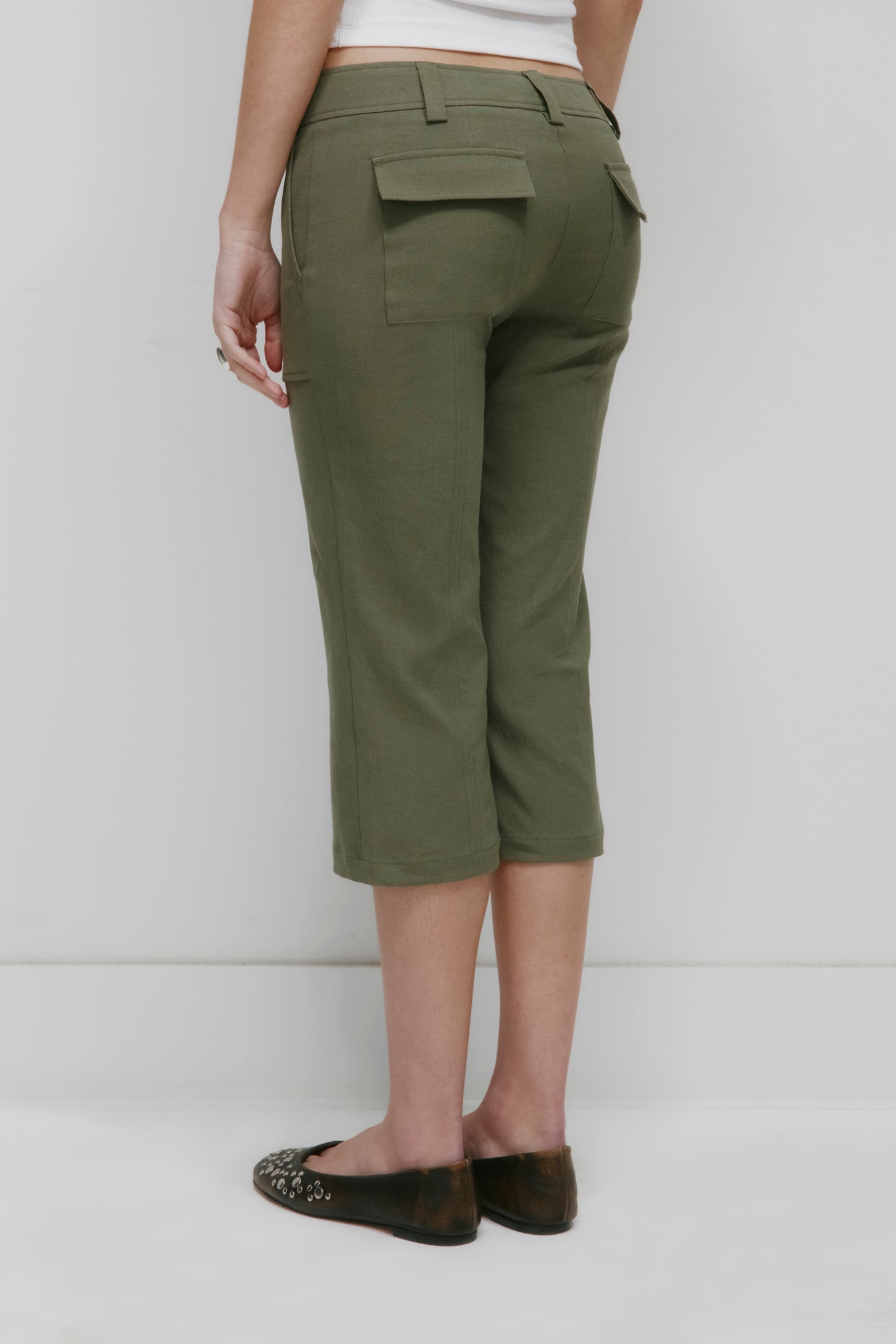 Women's Linen Capri in Dusty Olive