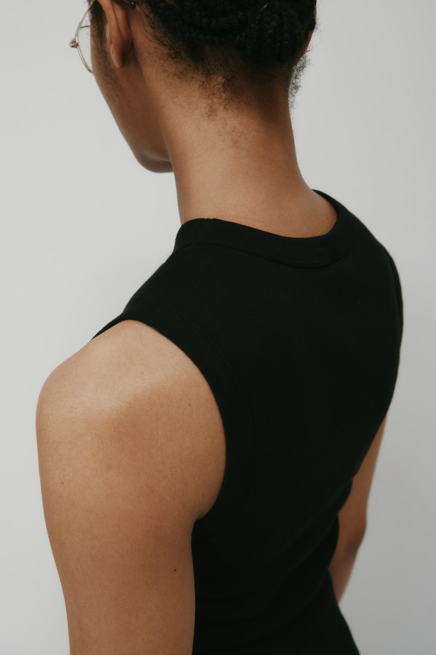 Women's Muscle Tank in Black