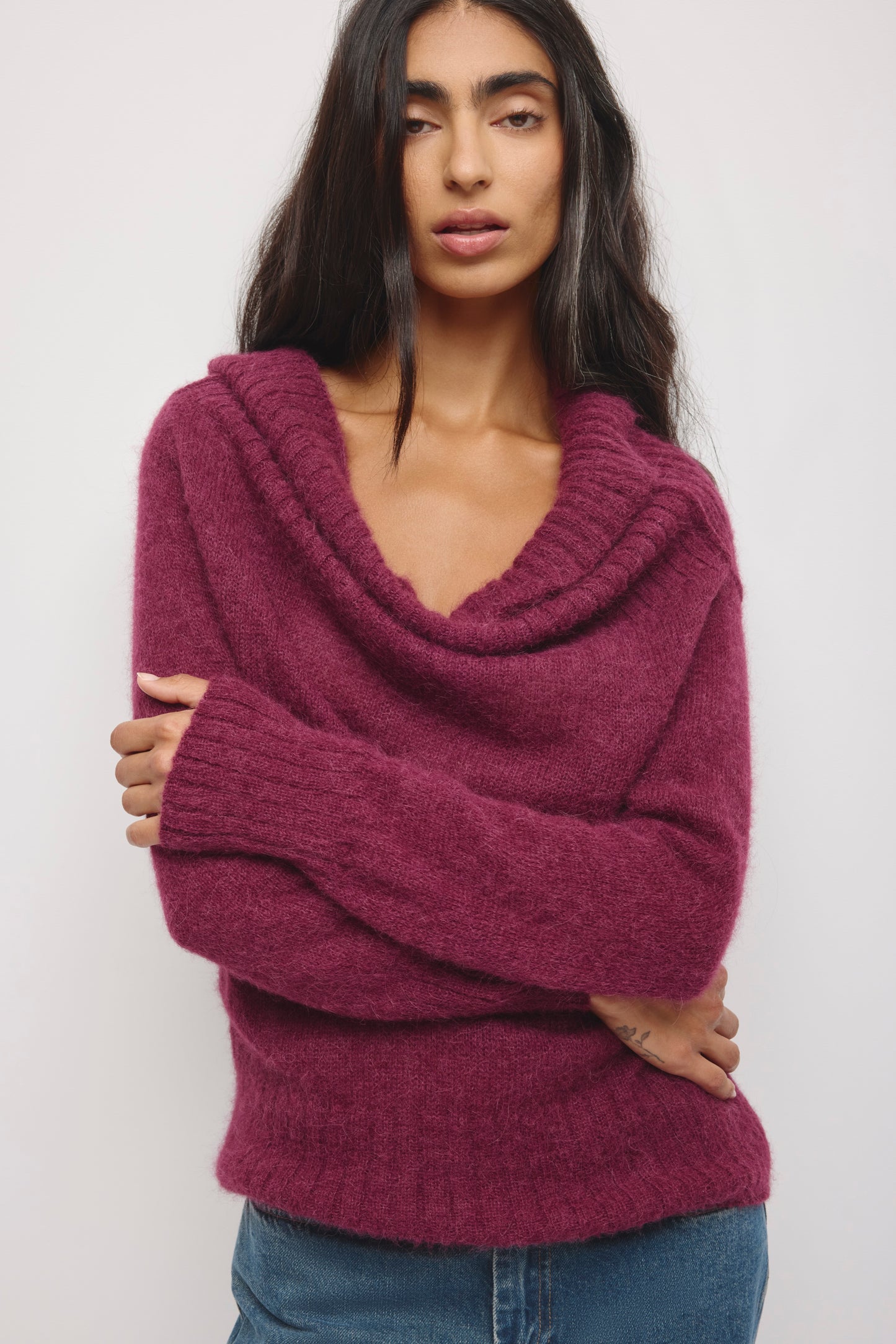 Women's Noor Convertible Cowl Sweater in Tawny Port