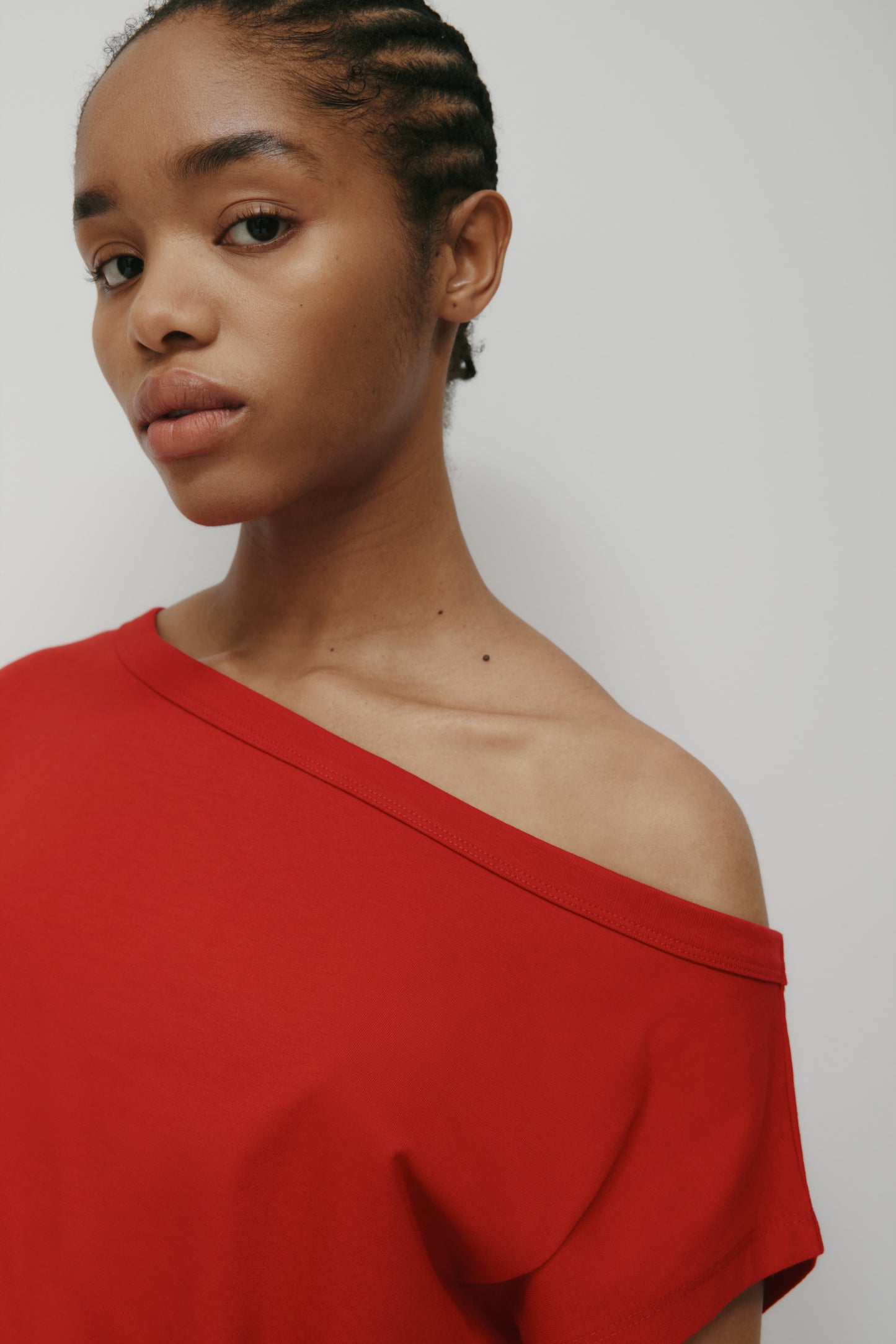 Women's Off Shoulder Tee in Salsa