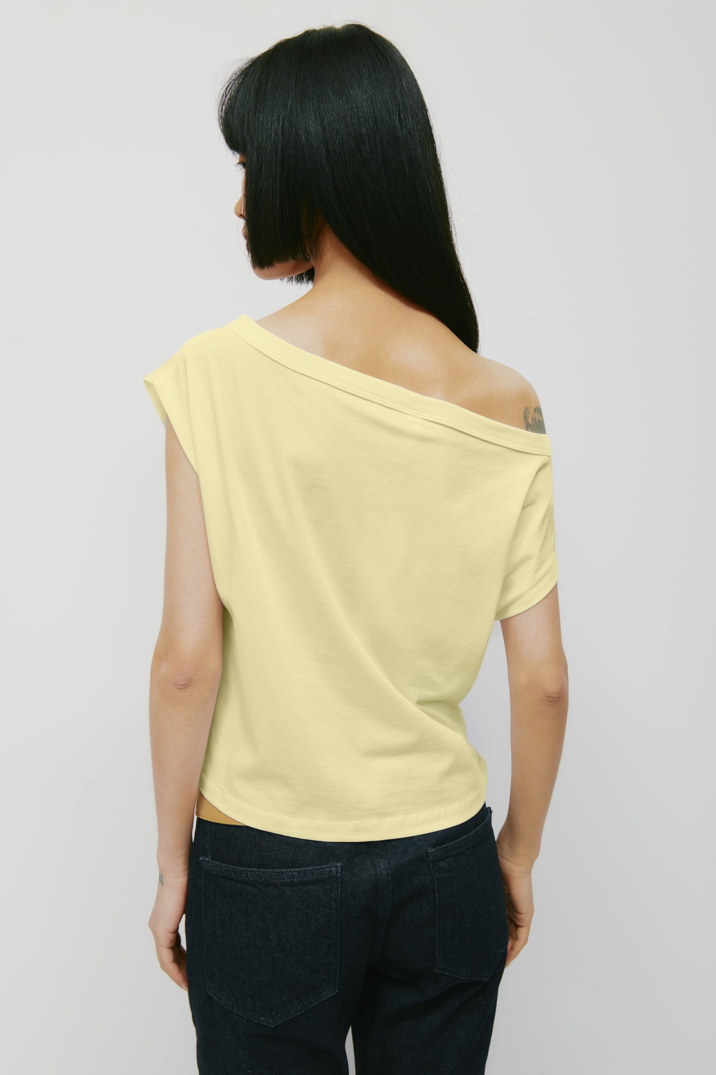Women's Off Shoulder Tee in Sorbet