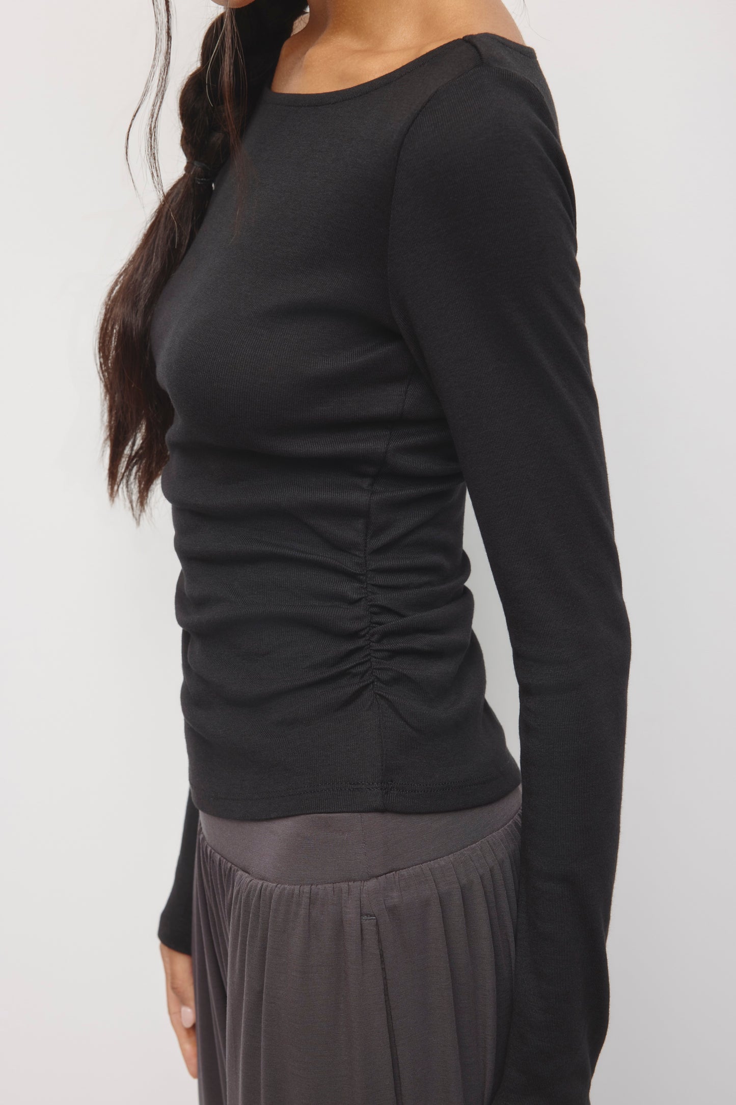 Women's Ruched Boatneck Top in Black