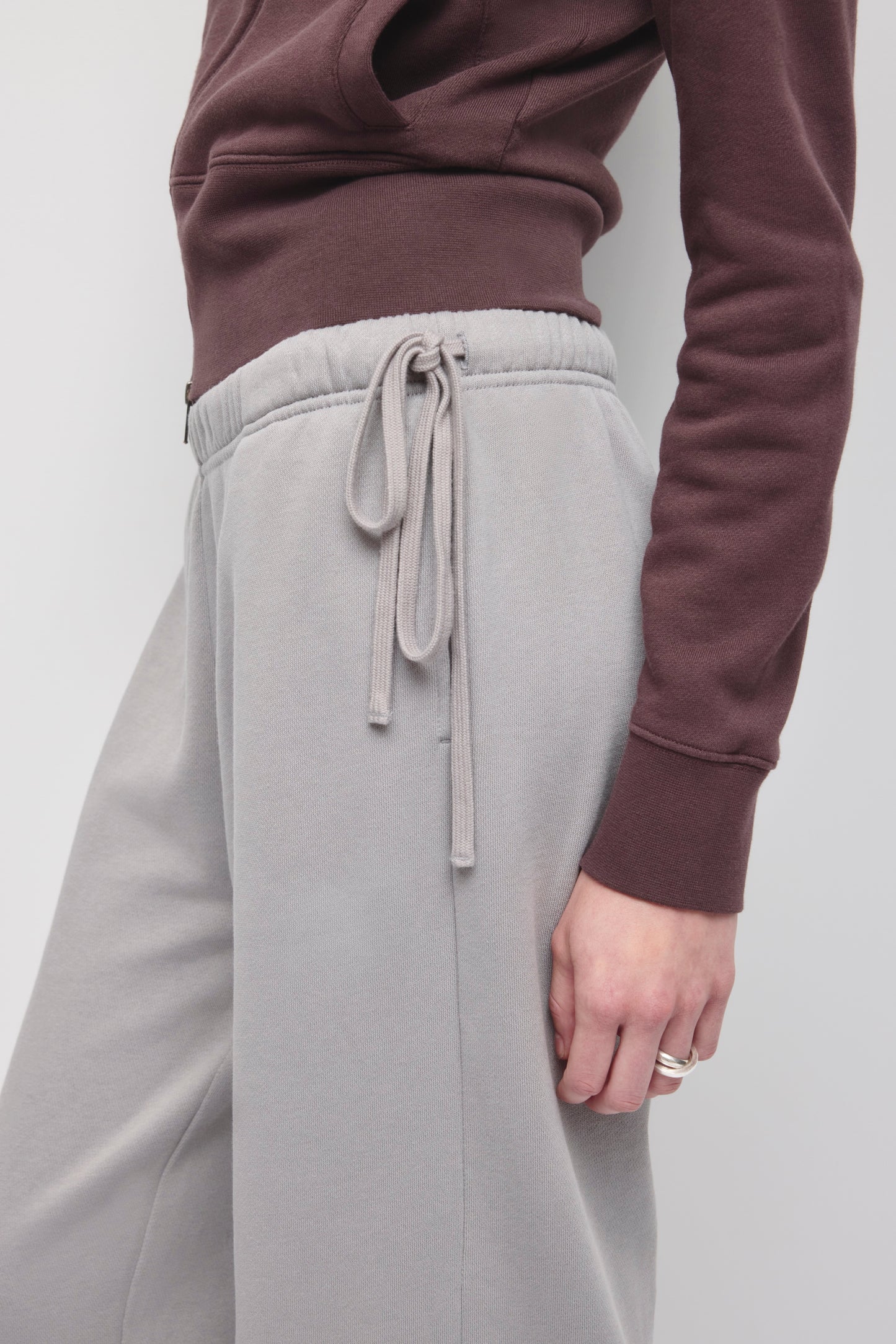 Women's Side Tie Sweatpant in Gypsum