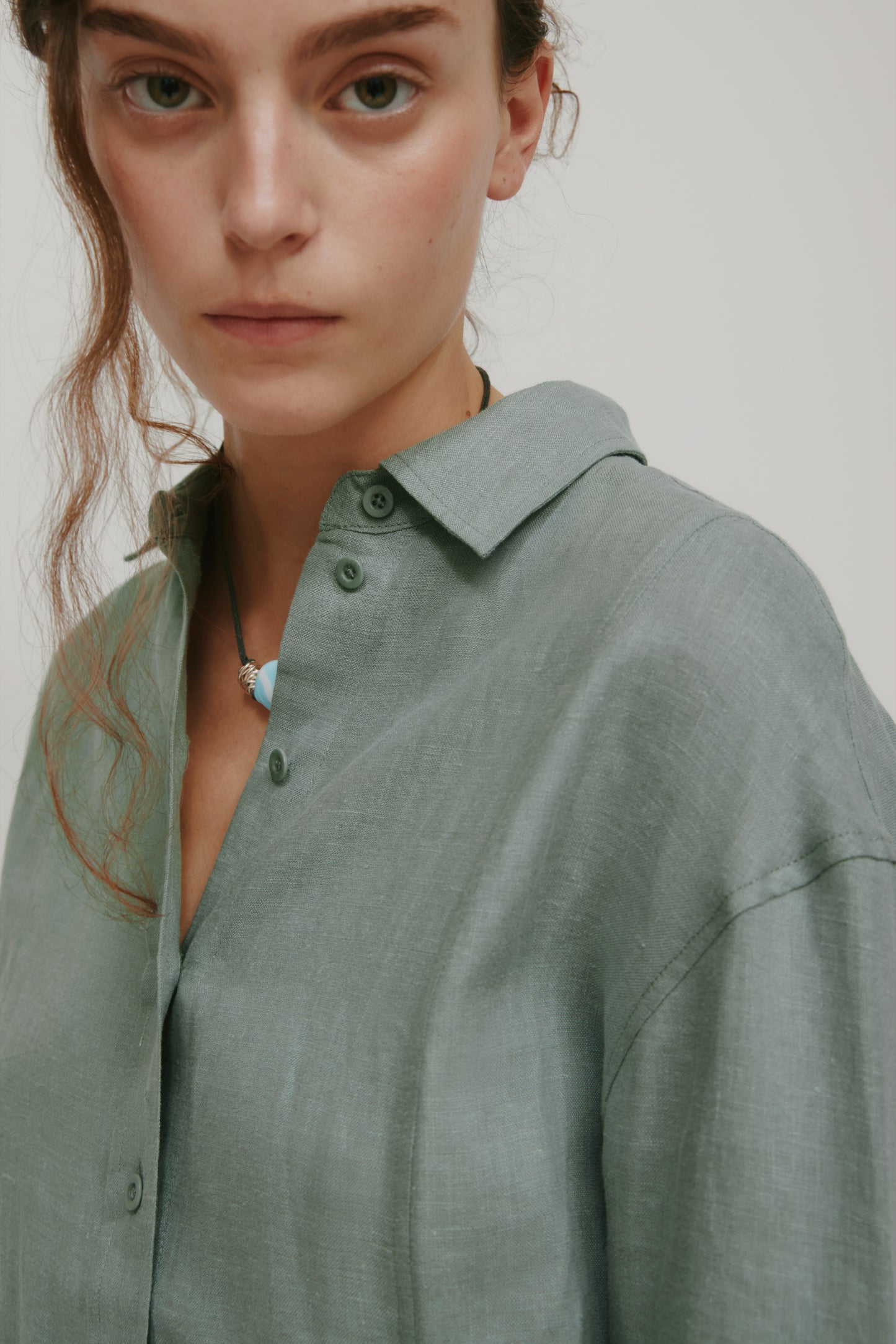 Women's Sila Linen Tie Shirt in Shadow