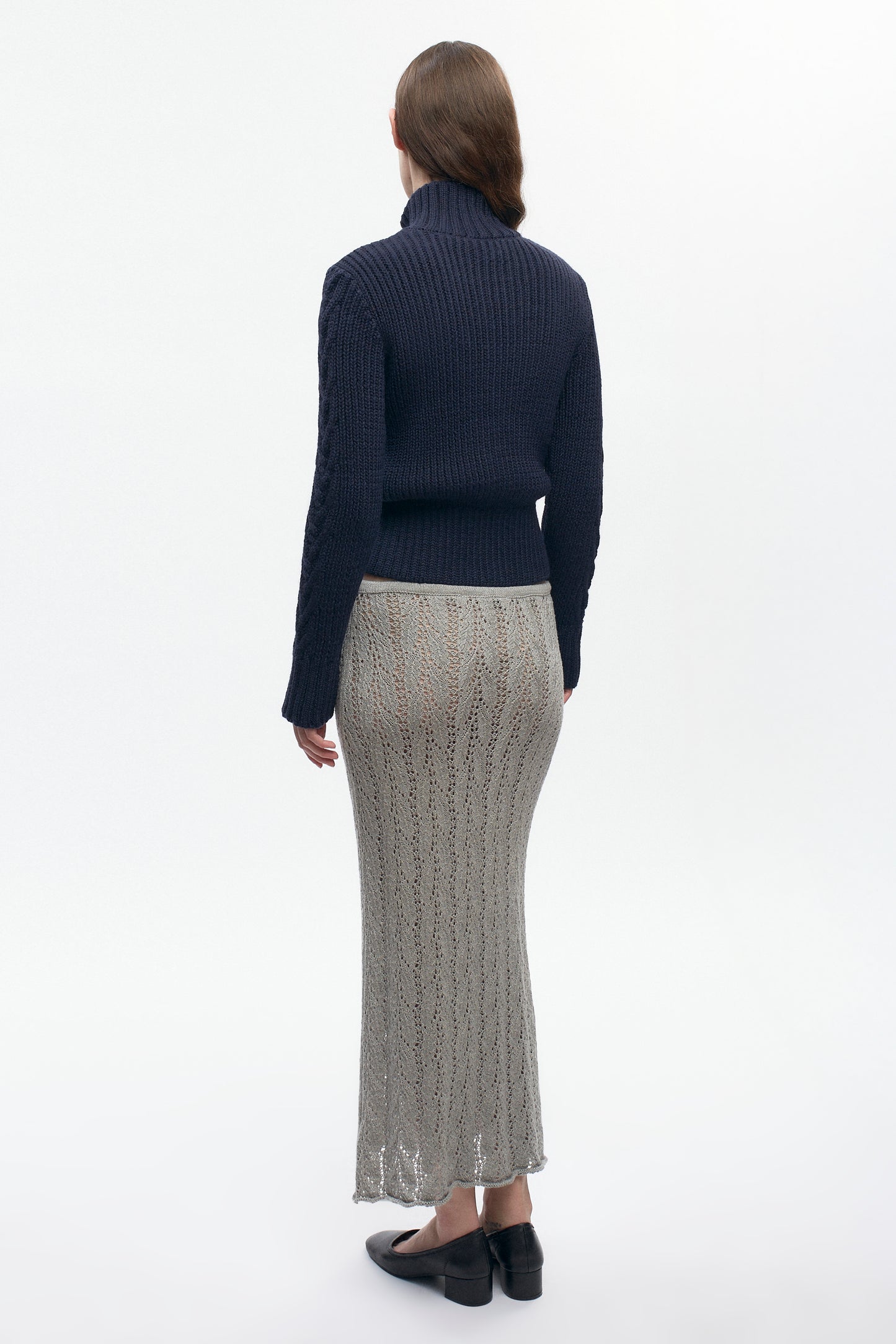 Women's Cable Zip Sweater in Midnight