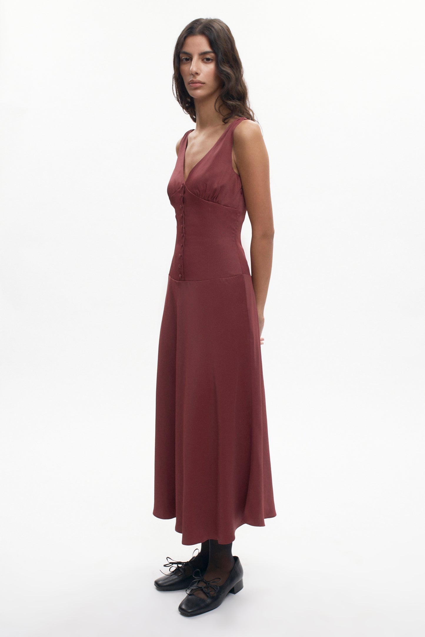 Women's Cleo Plunge Dress in Cabernet