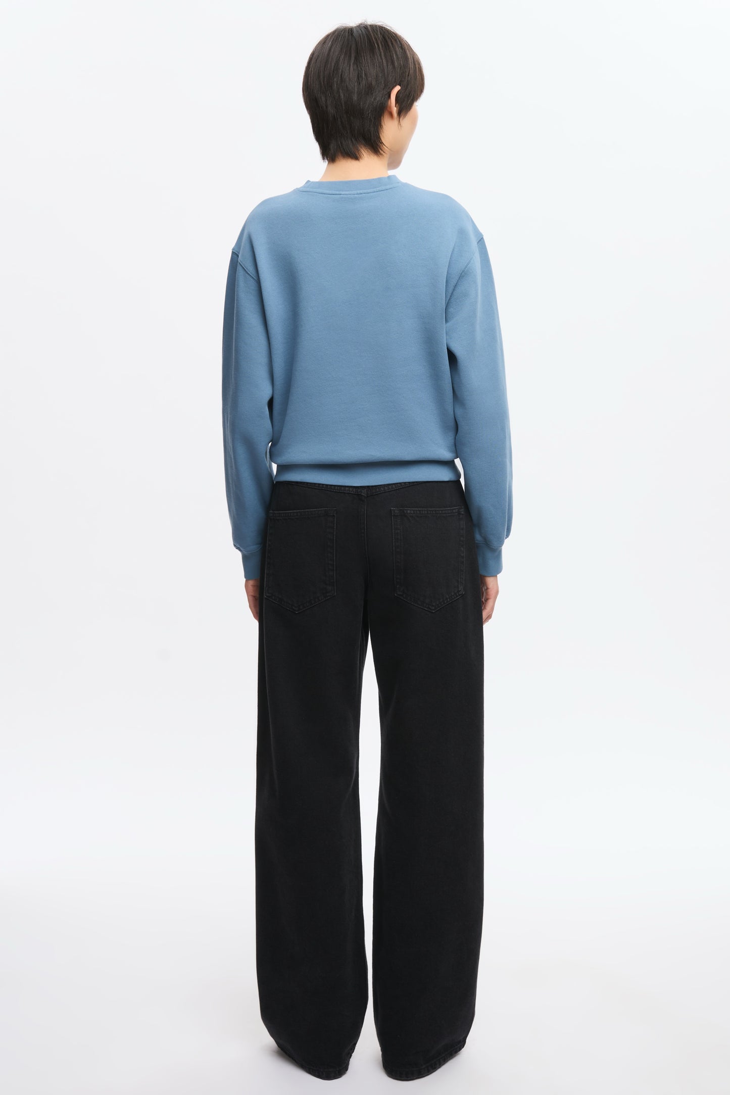 Women's Essential Sweatshirt in Delta