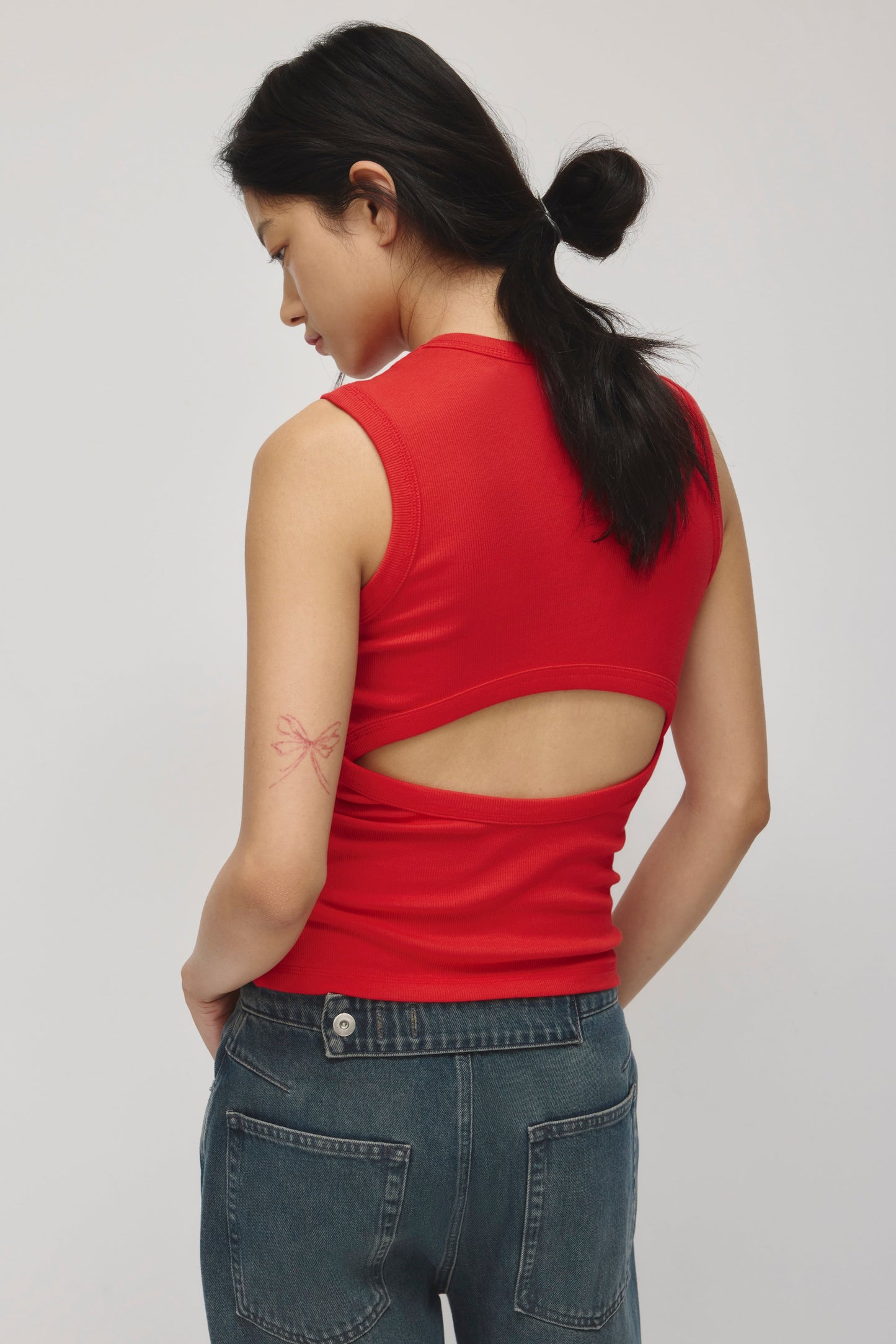 Women's Back Cut Out Tank in Salsa
