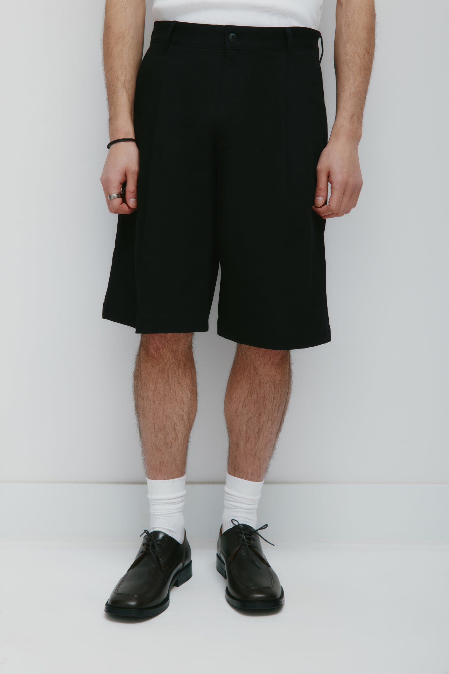 Men's Nilus Shorts in Black