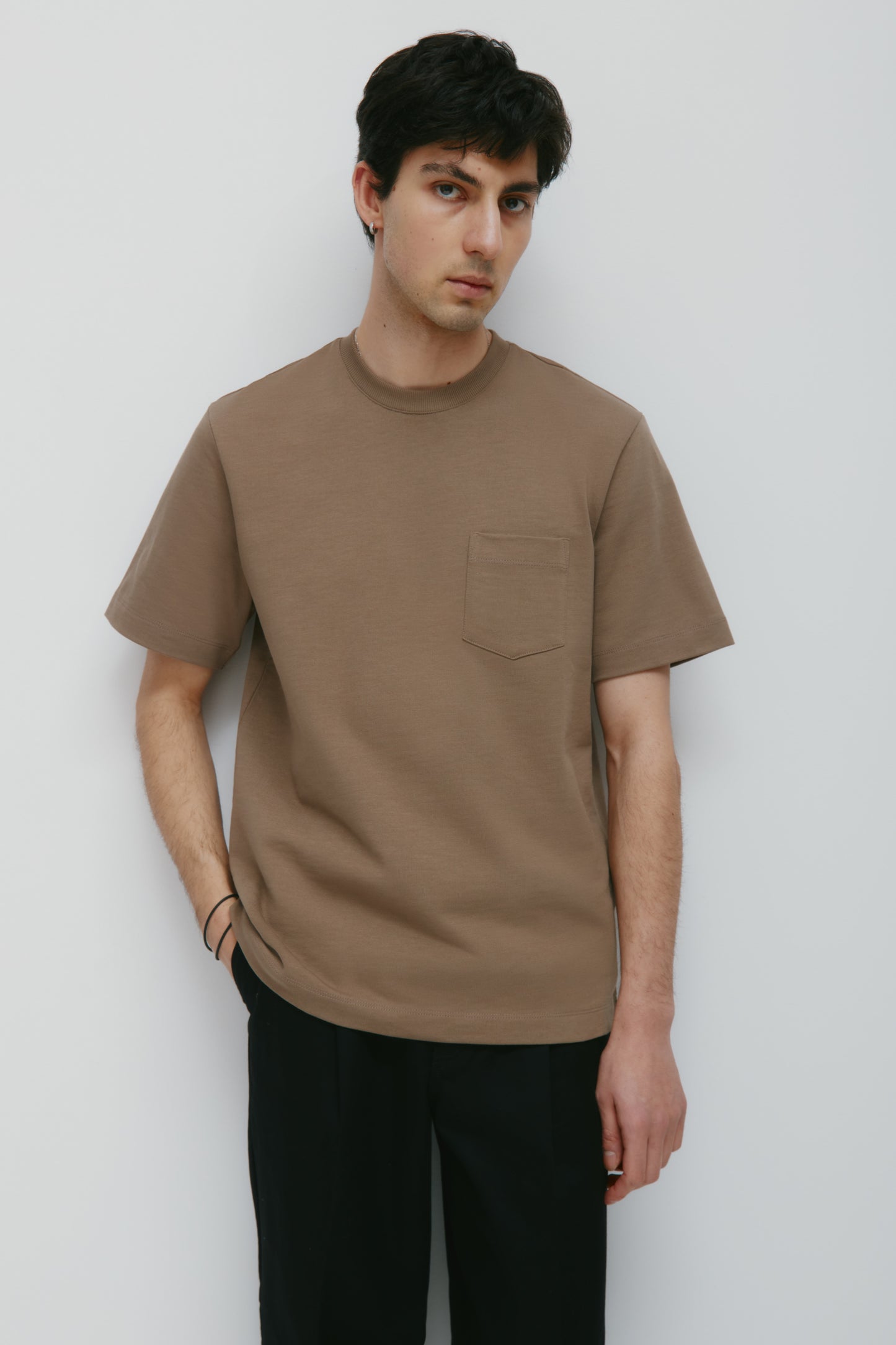 Men's Slub Pocket Tee in Taupe