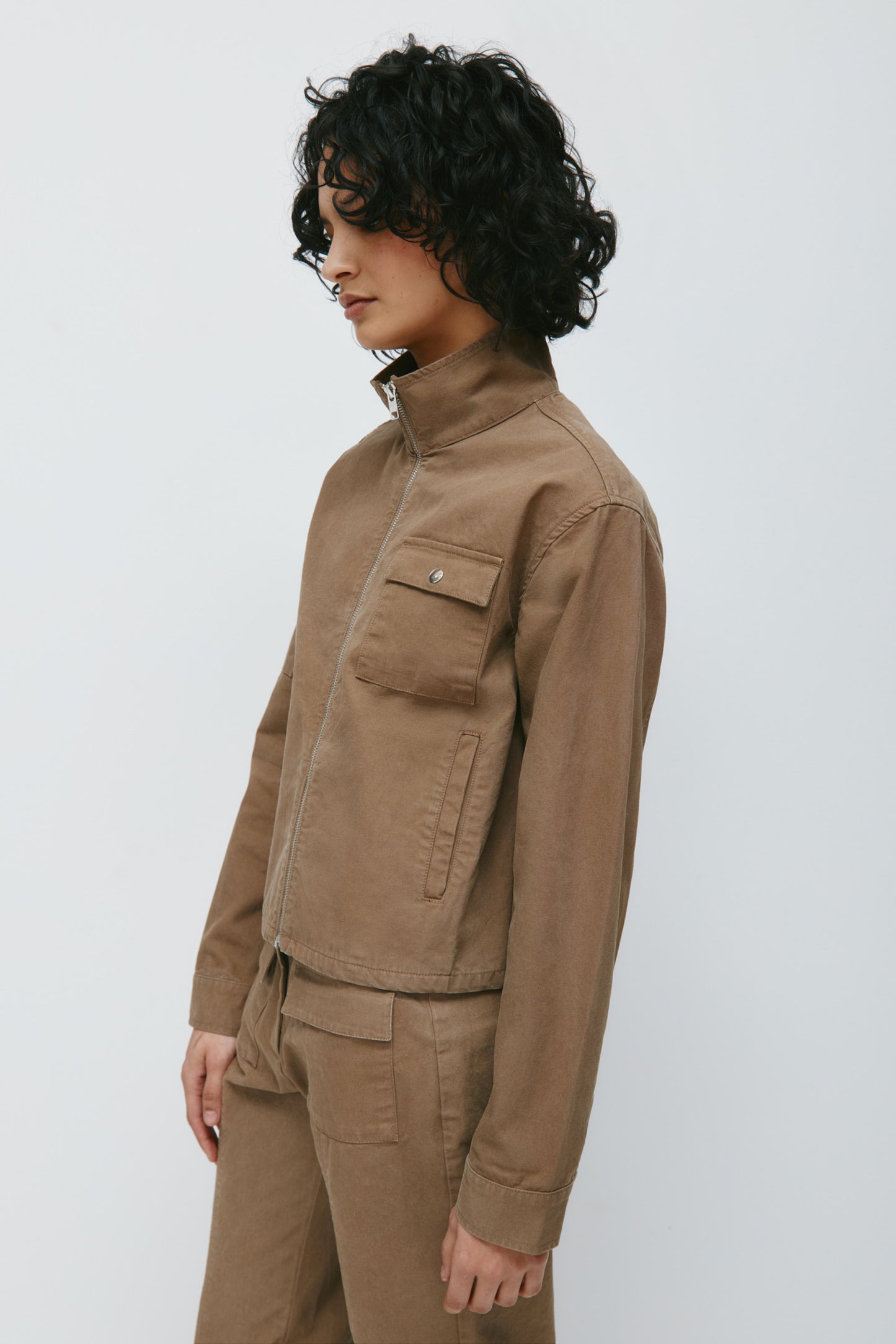 Women's Heka Funnel Jacket in Khaki Brown