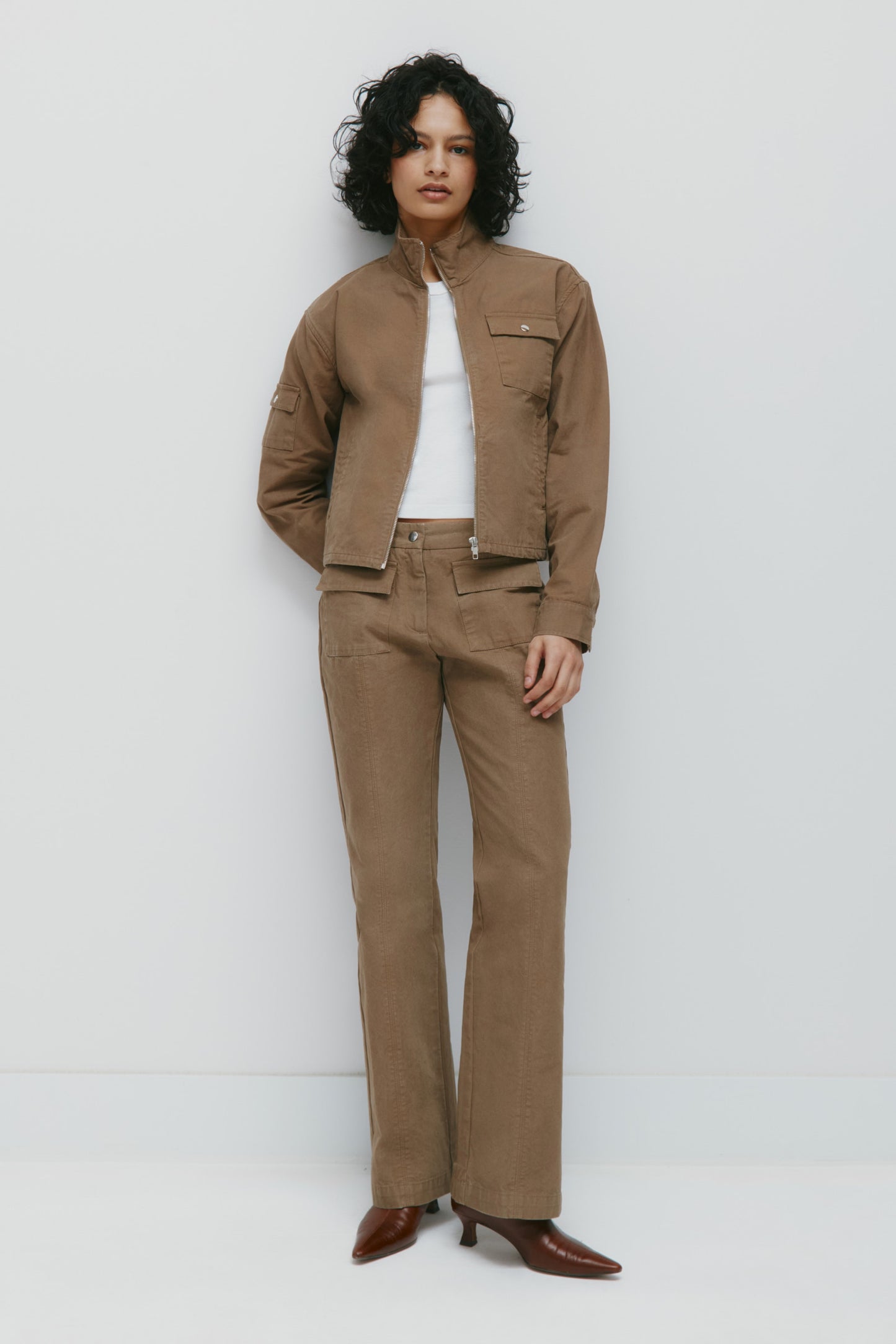 Women's Heka Funnel Jacket in Khaki Brown