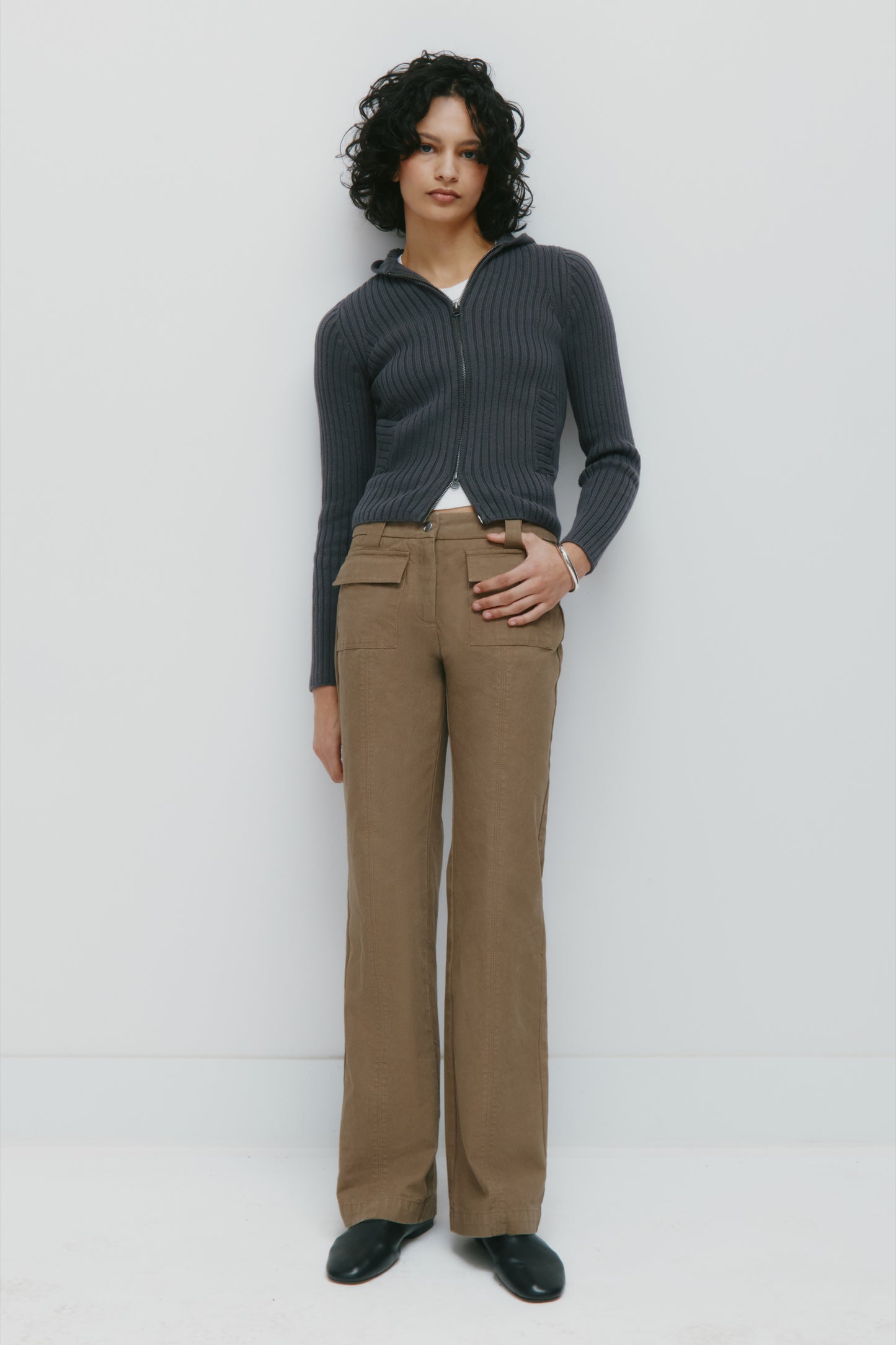 Women's Heka Pocket Trouser in Khaki Brown