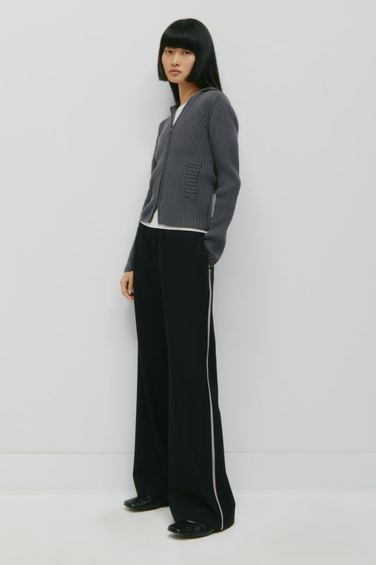 Women's Nady Track Pant in Black