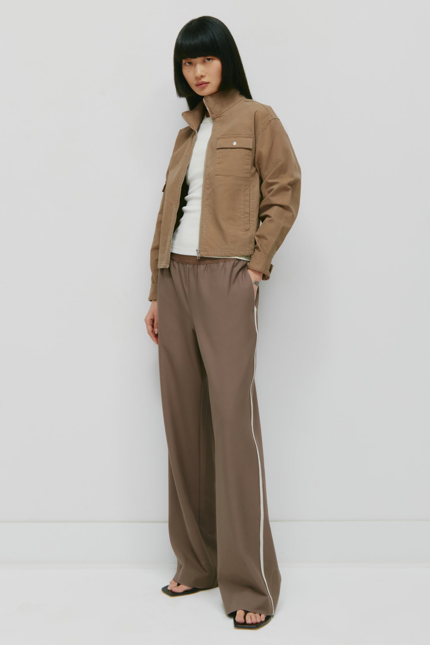 Women's Nady Track Pant in Bark
