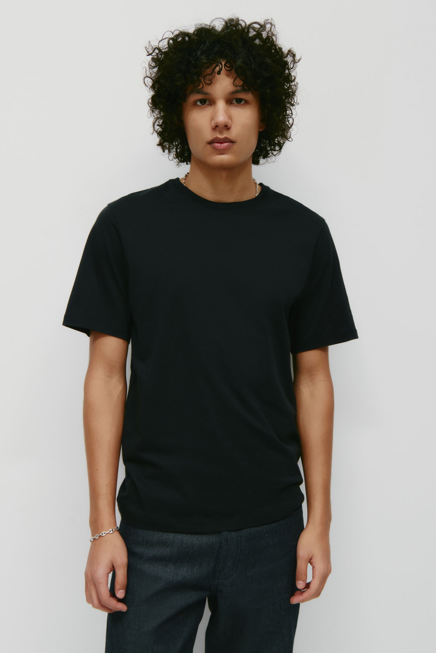 Men's Essential Crew in Black