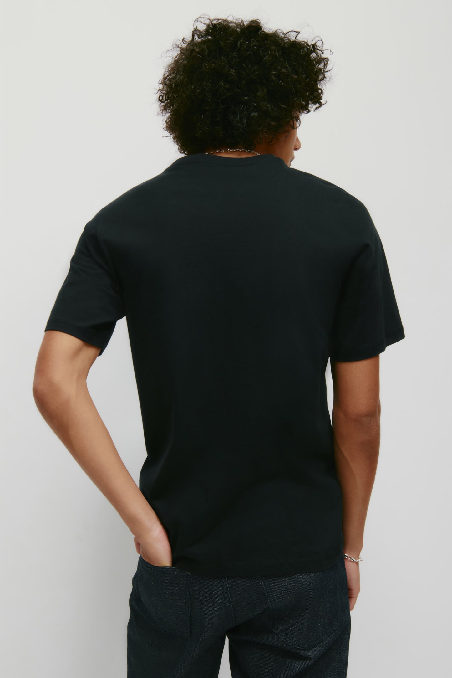 Men's Essential Crew in Black