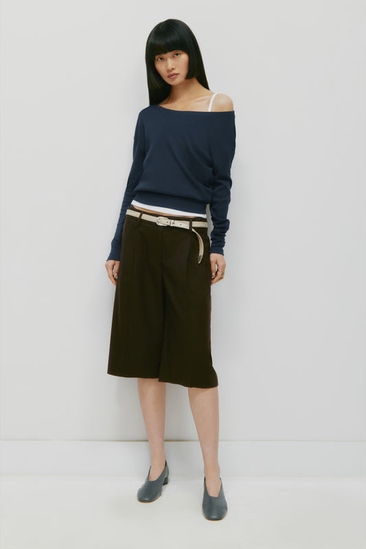 Women's Zahra Slouch Longsleeve in Midnight