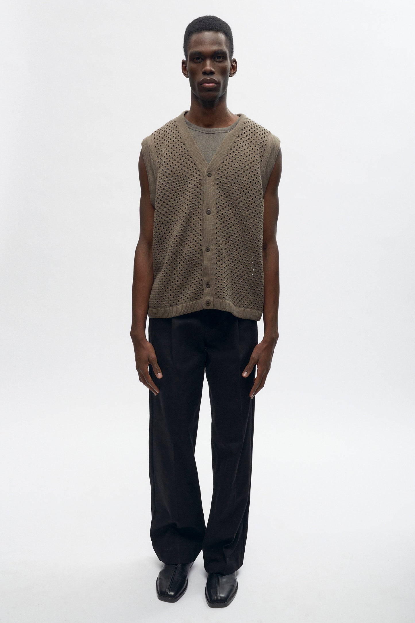 Men's Mina Vest in Dark Taupe