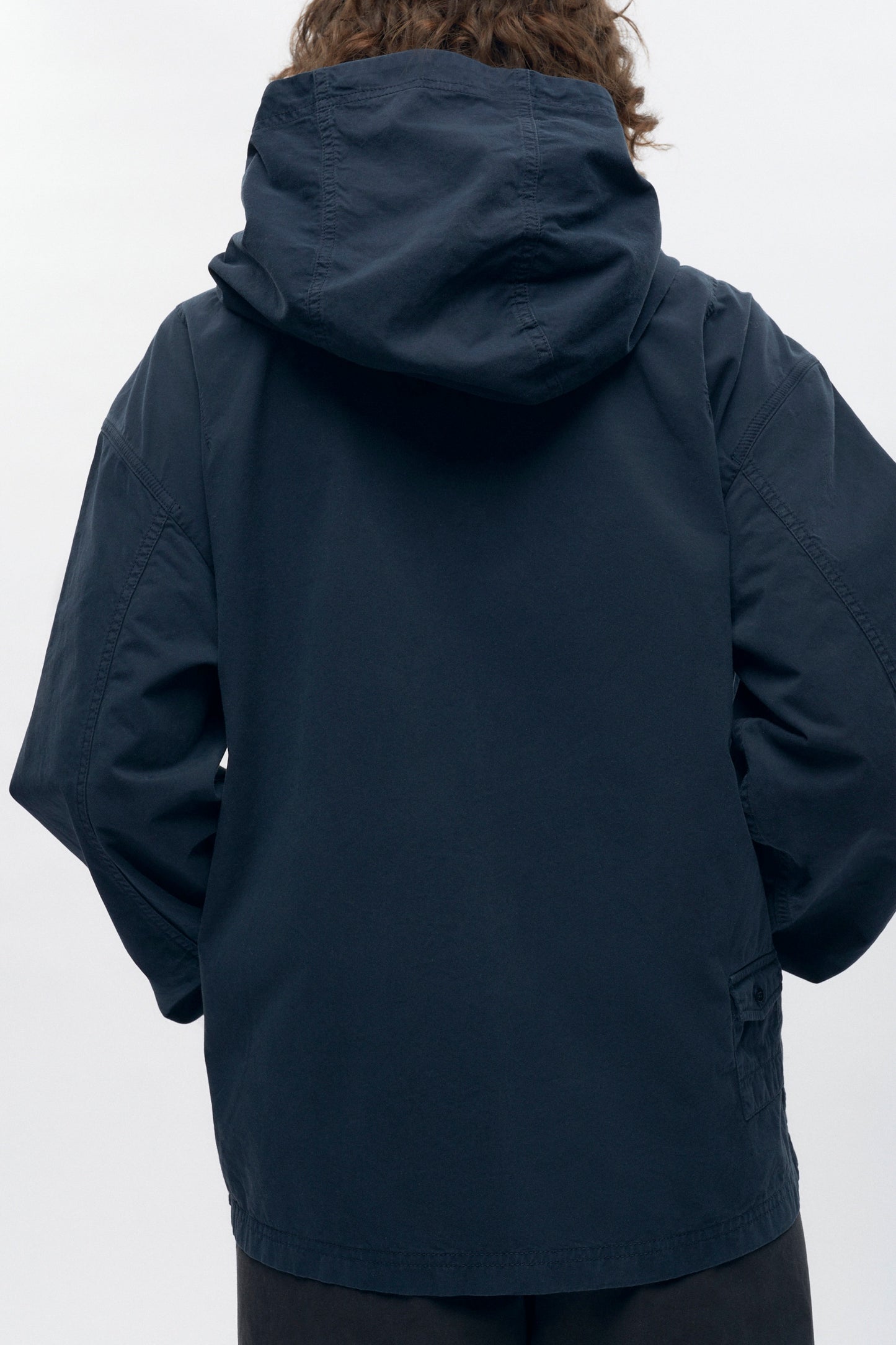 Tefnut Beach Hoodie in Midnight