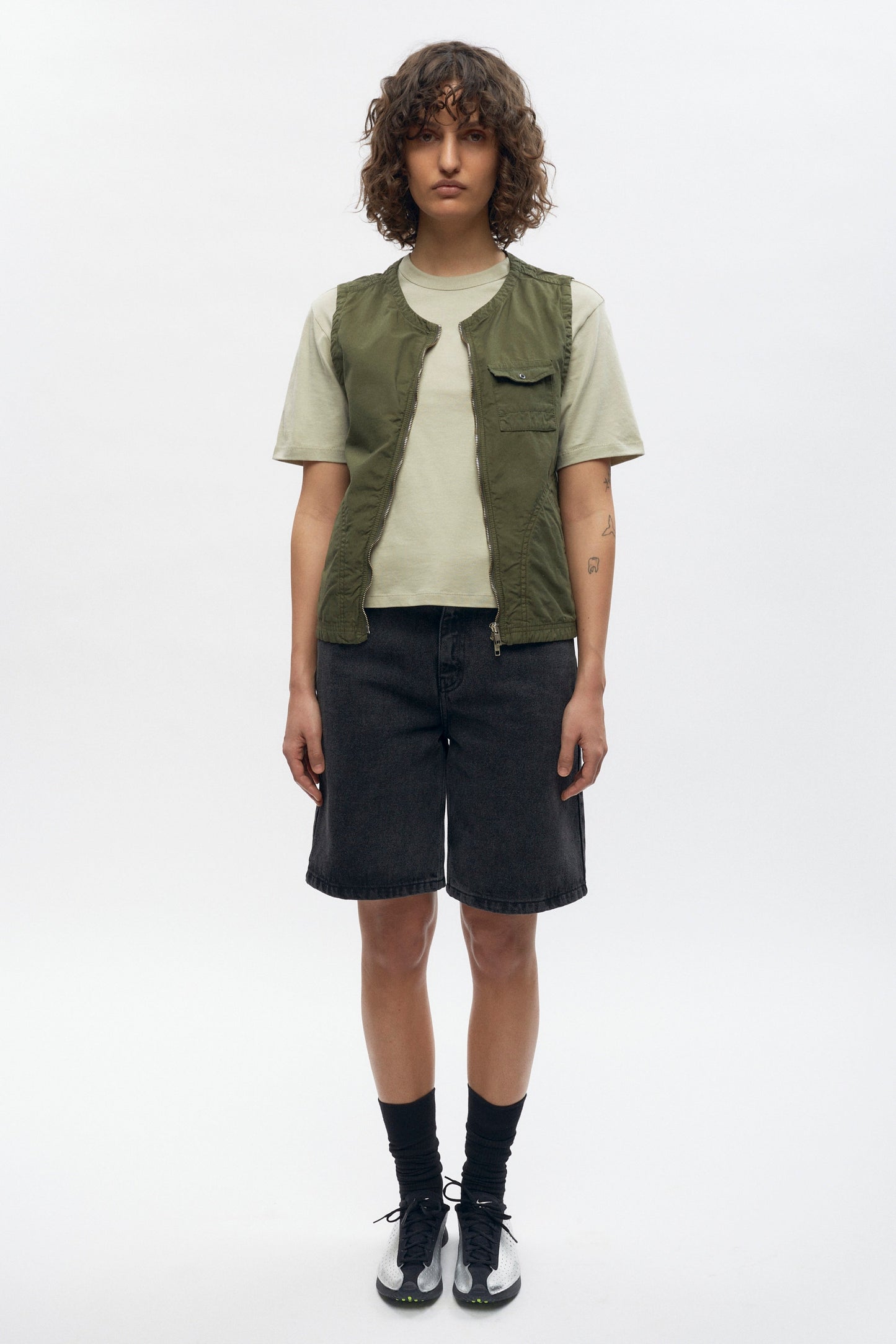 Tefnut Beach Vest in Olive