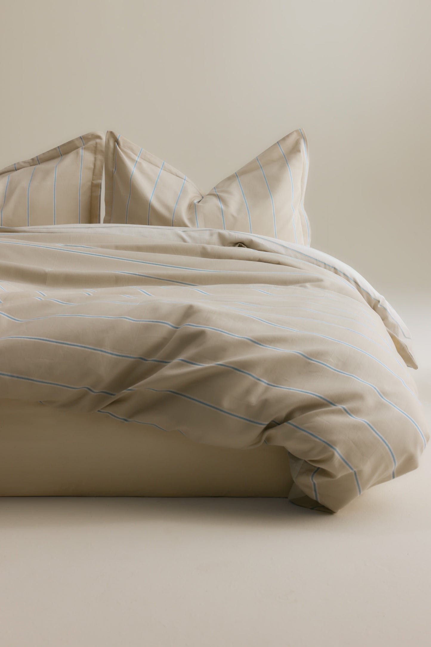 Duvet Cover and Sham Set in Sand/Natural Stripe