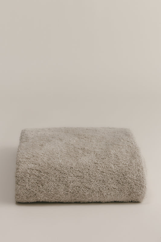 Egyptian Cotton Bath Sheet in Aluminum