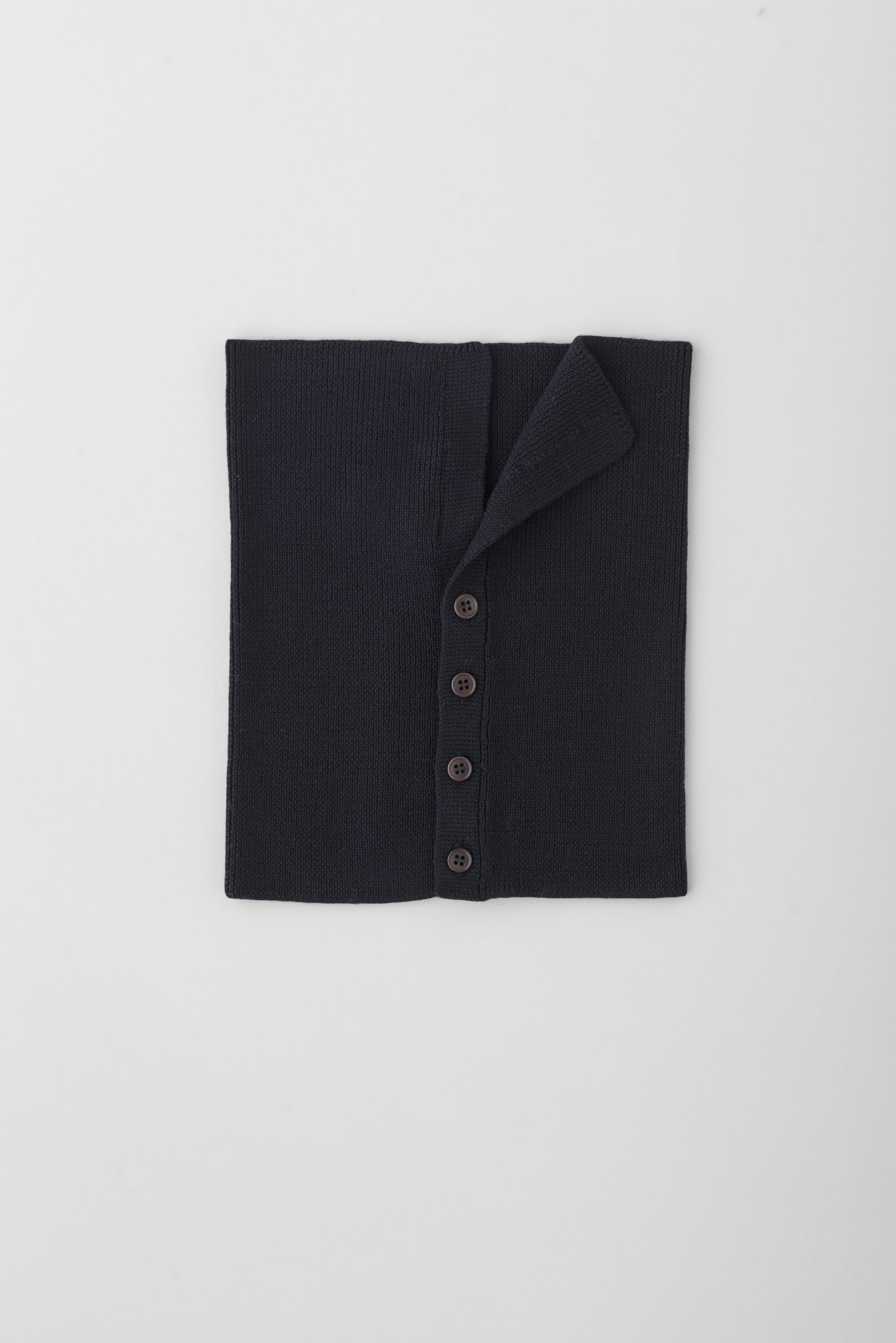 Elba Merino Neckwarmer in Black