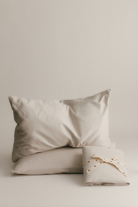Fitted Sheet and Pillowcase Set in Aluminum