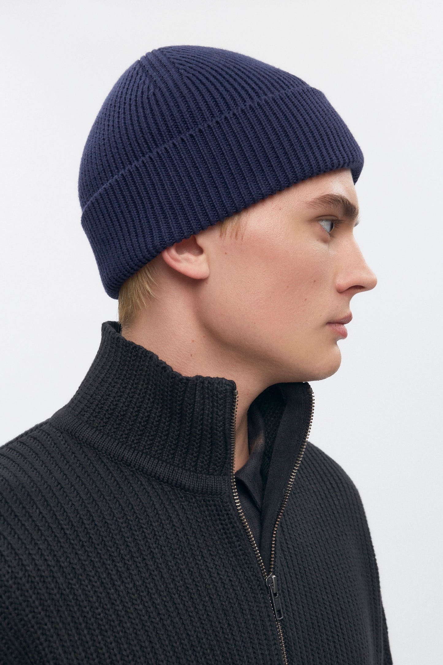 Hamatah Beanie in Midnight