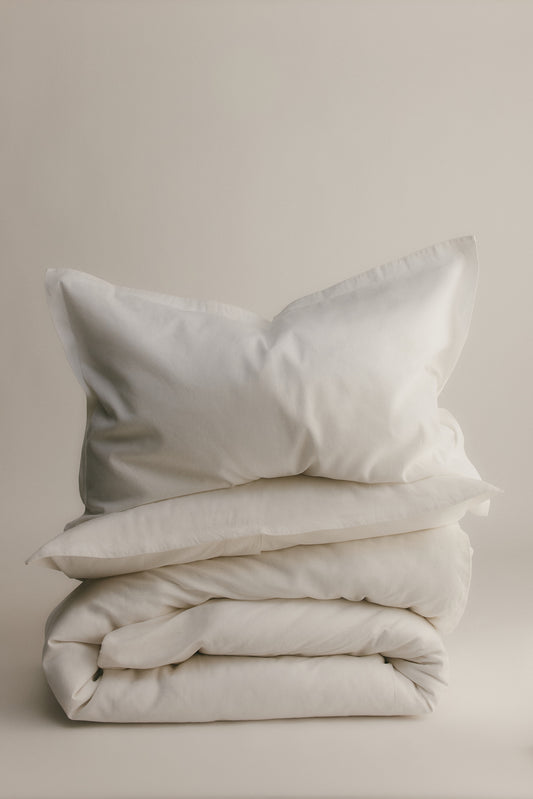 Linen Duvet Cover and Pillow Sham Set in White
