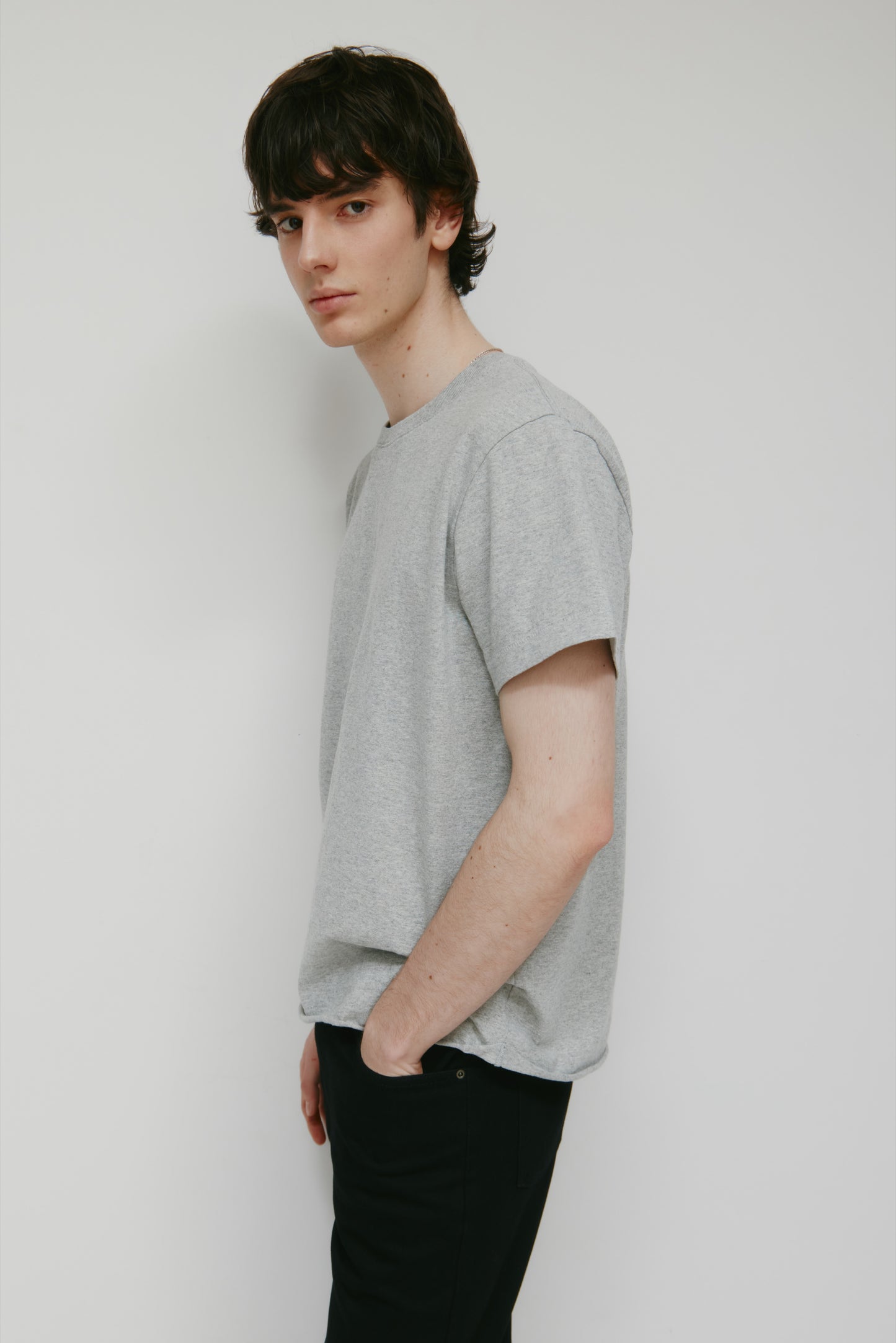 Men's Band Tee in Heather Grey