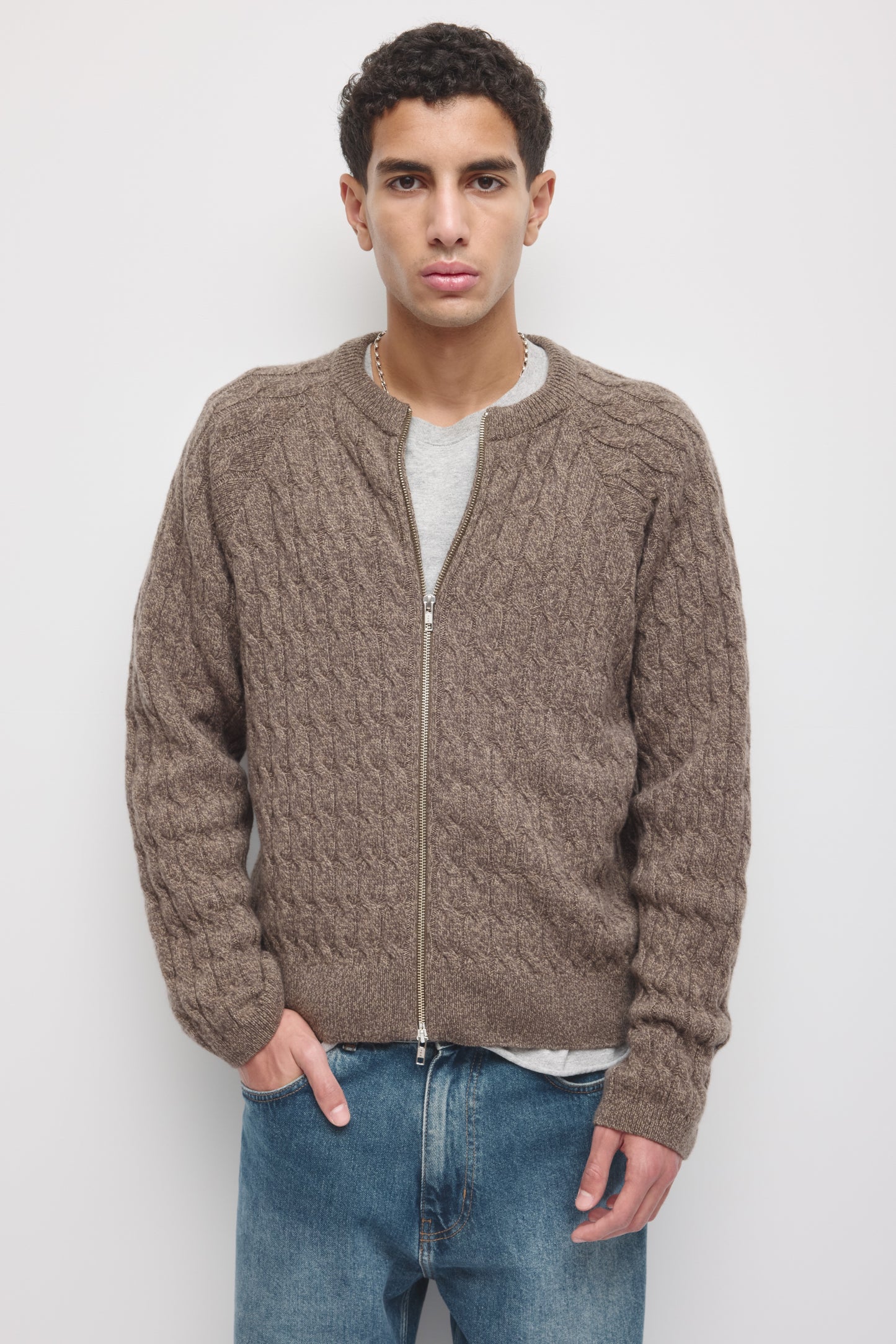 Men's Cable Stitch Cardigan in Bark