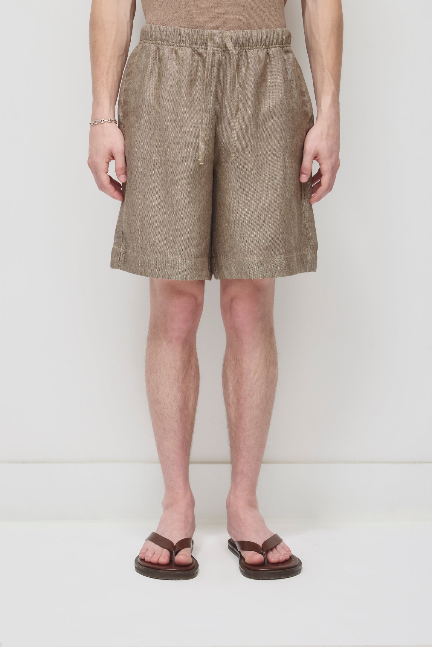 Men's Cairo Linen Short in Taupe