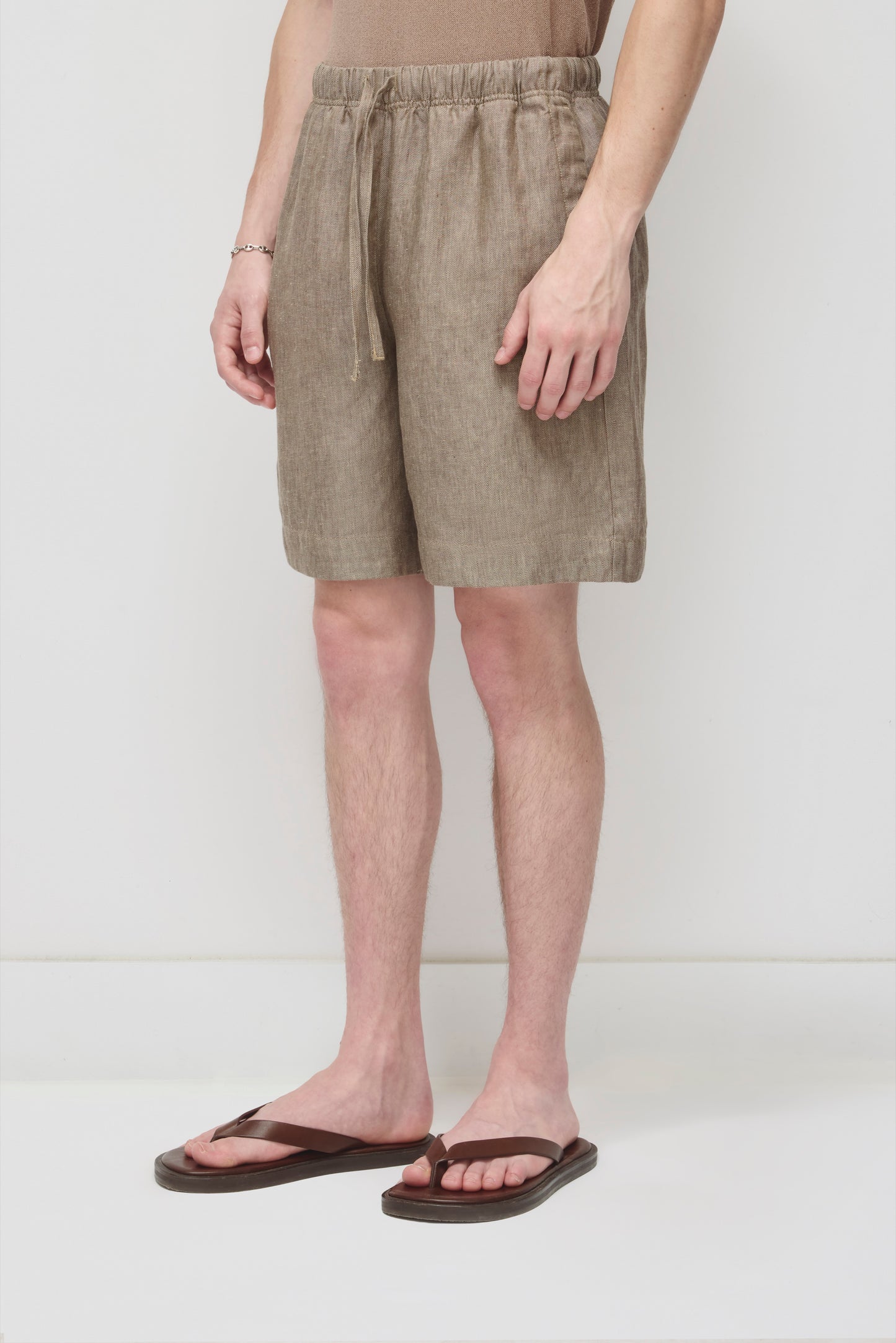 Men's Cairo Linen Short in Taupe