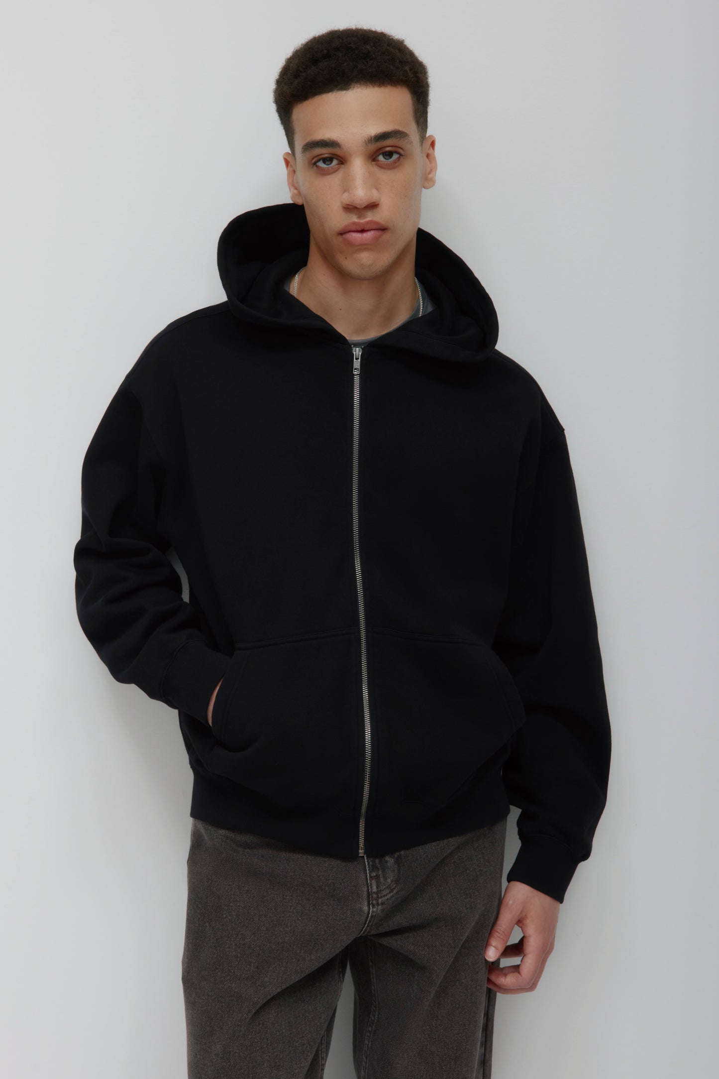 Men's Essential Zip Hoodie in Black
