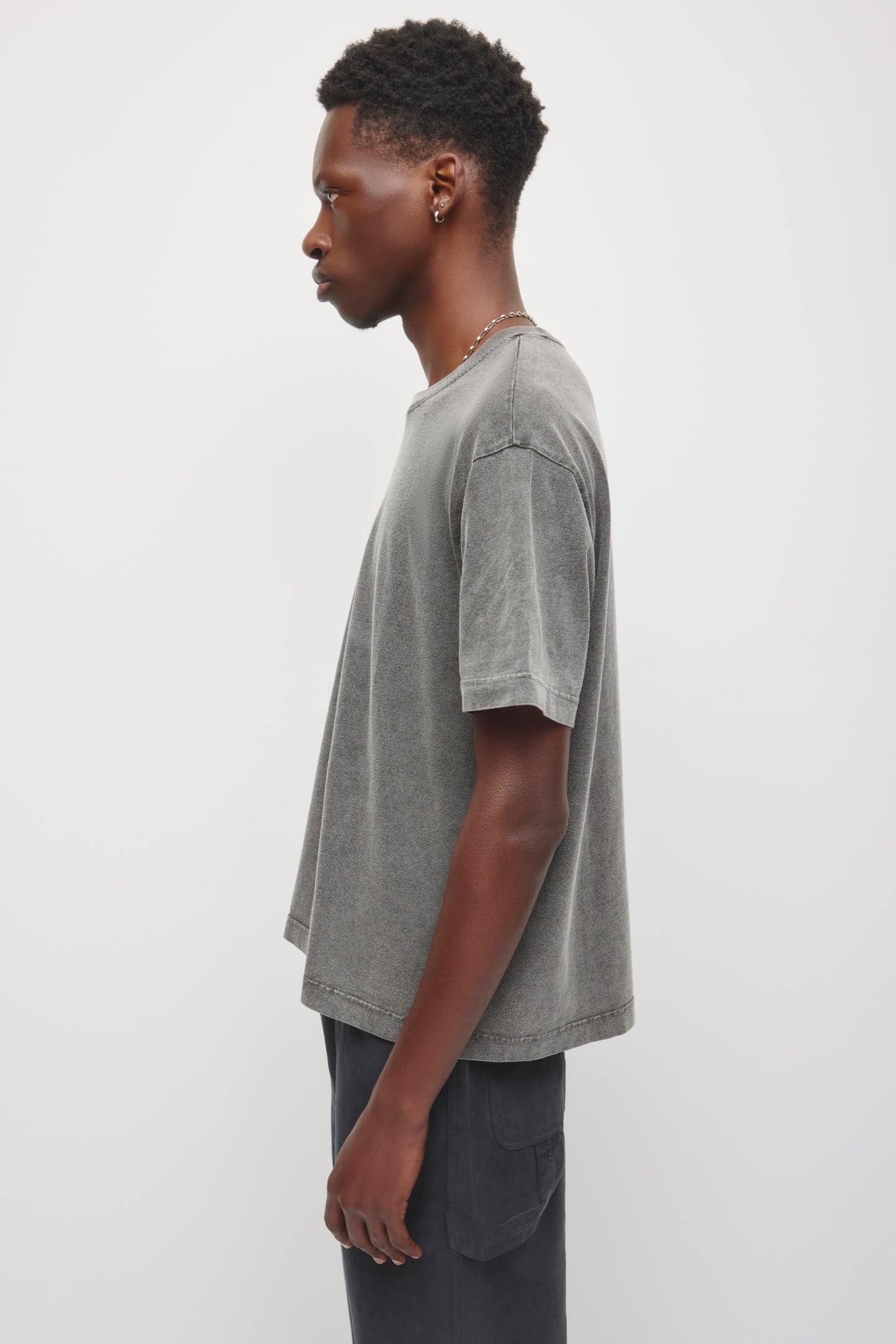 Men's Fade out Crew  in Almost Black
