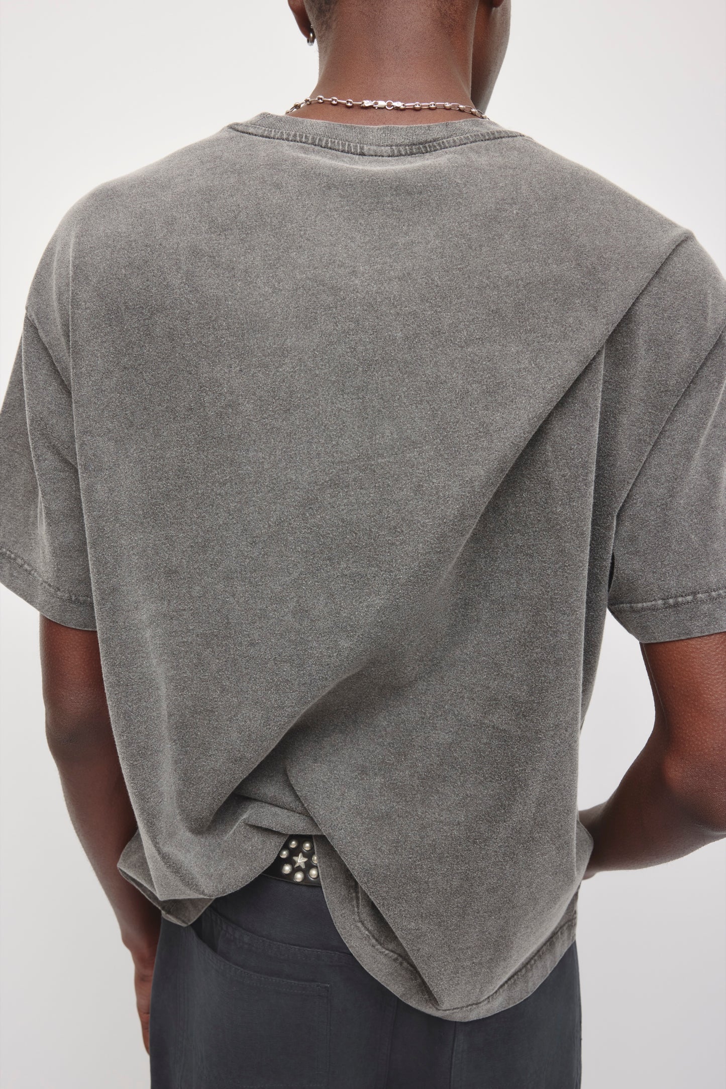 Men's Fade out Crew  in Almost Black