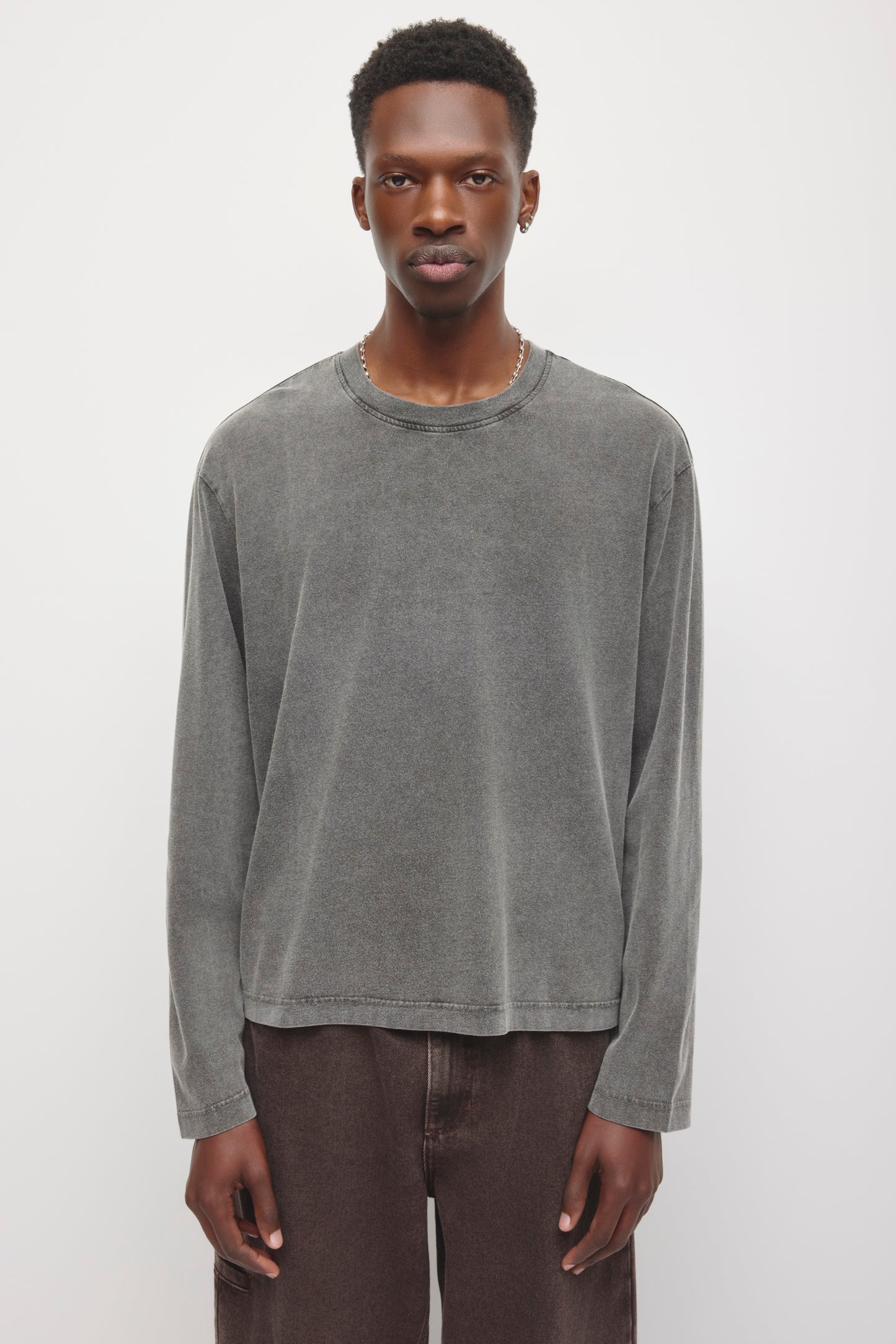Men's Fade out Longsleeve in Almost Black