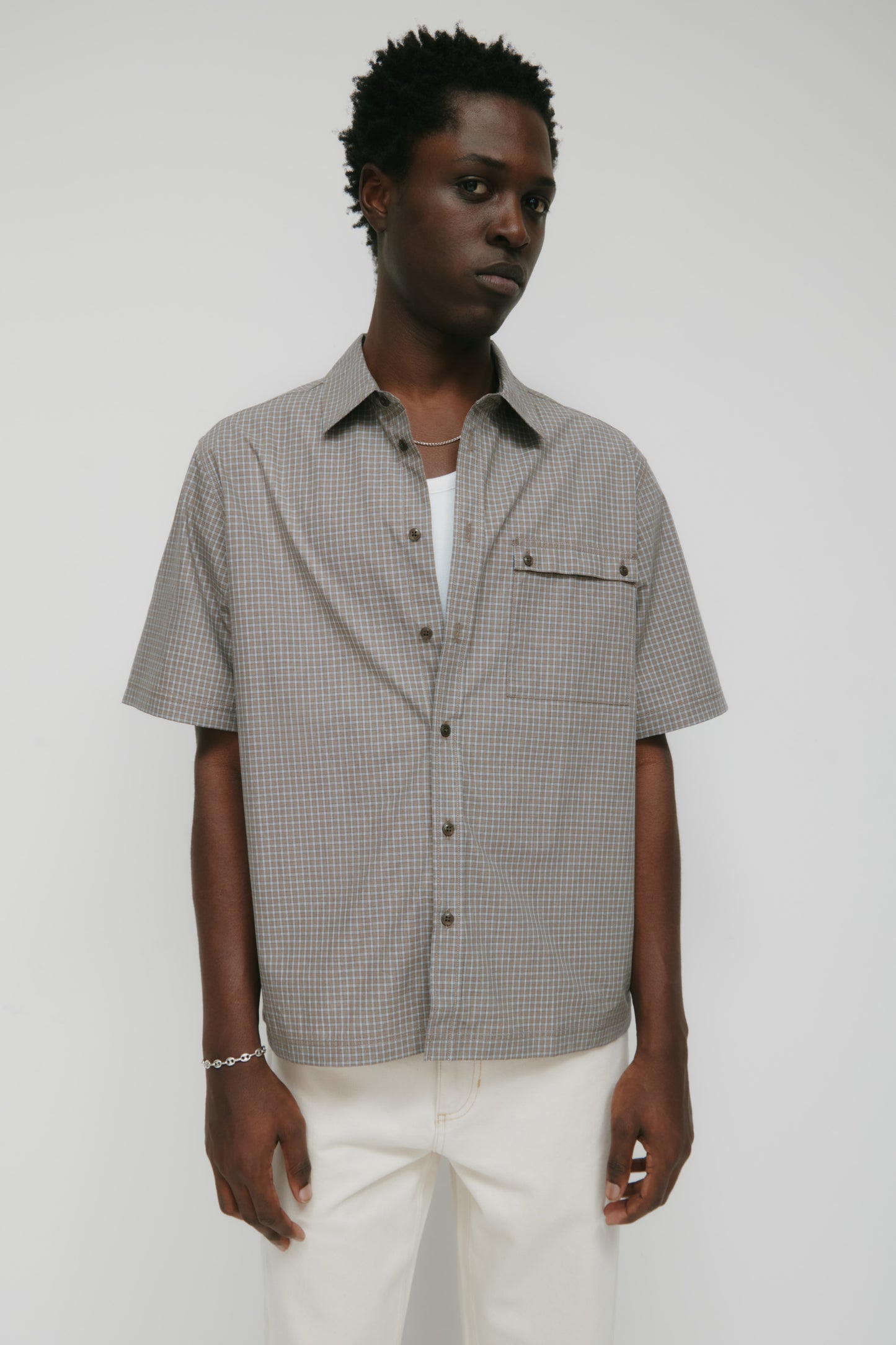 Men's Haydar Shortsleeve Shirt in Taupe/White/Dark Indigo Check